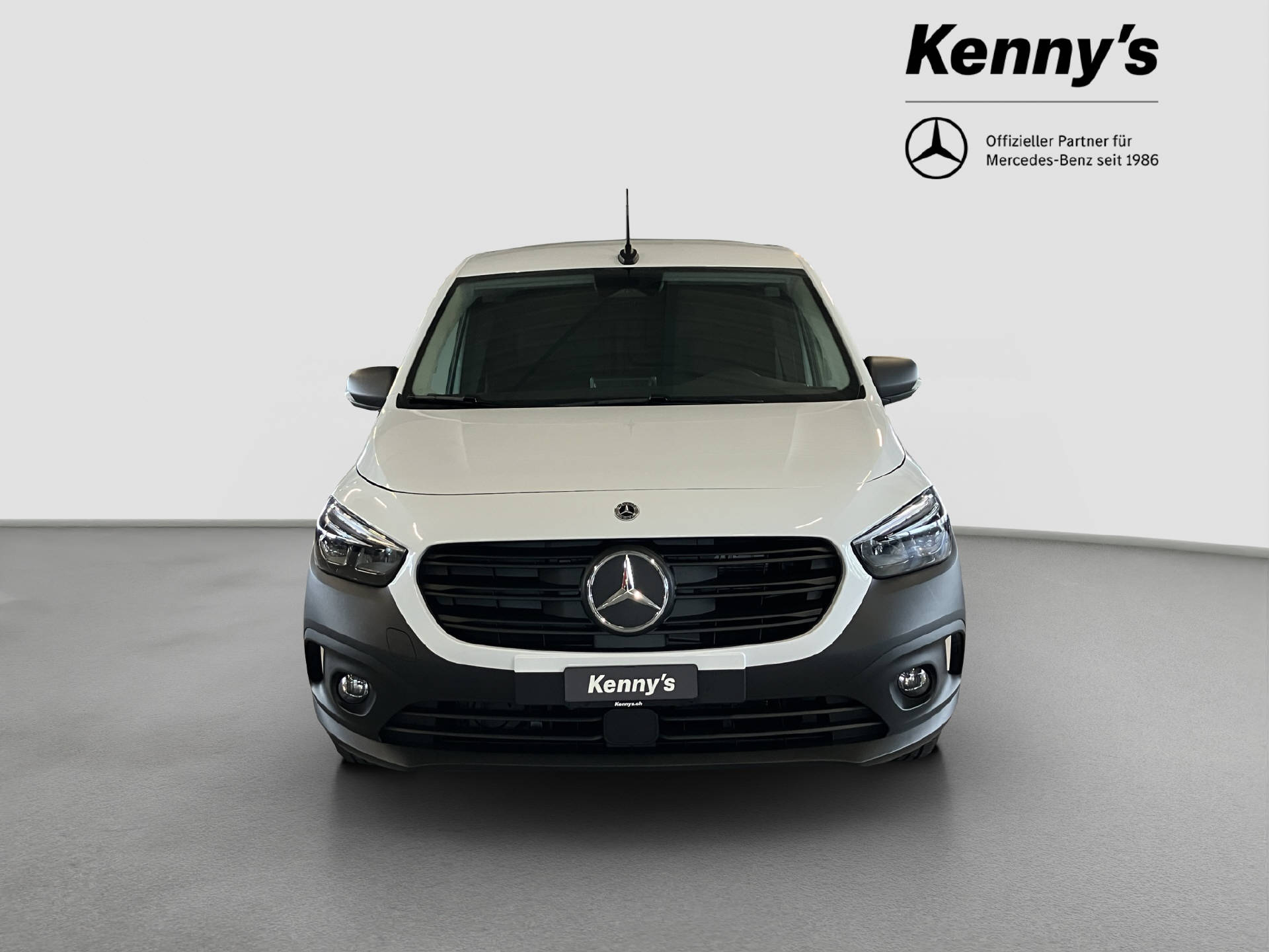 MERCEDES-BENZ eCitan Standard 2716mm S-showroom-element-1