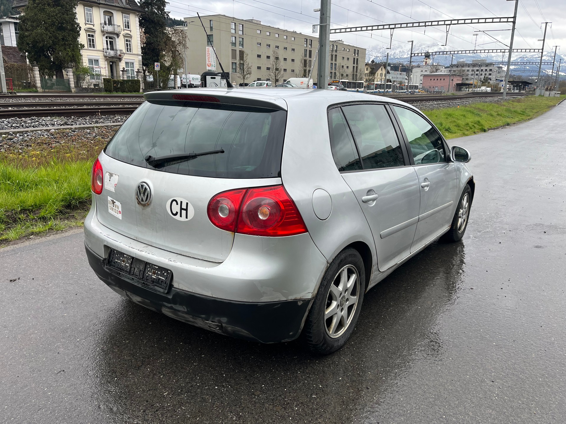 VW Golf 2.0 TDI GT Sport 4Motion-image-4