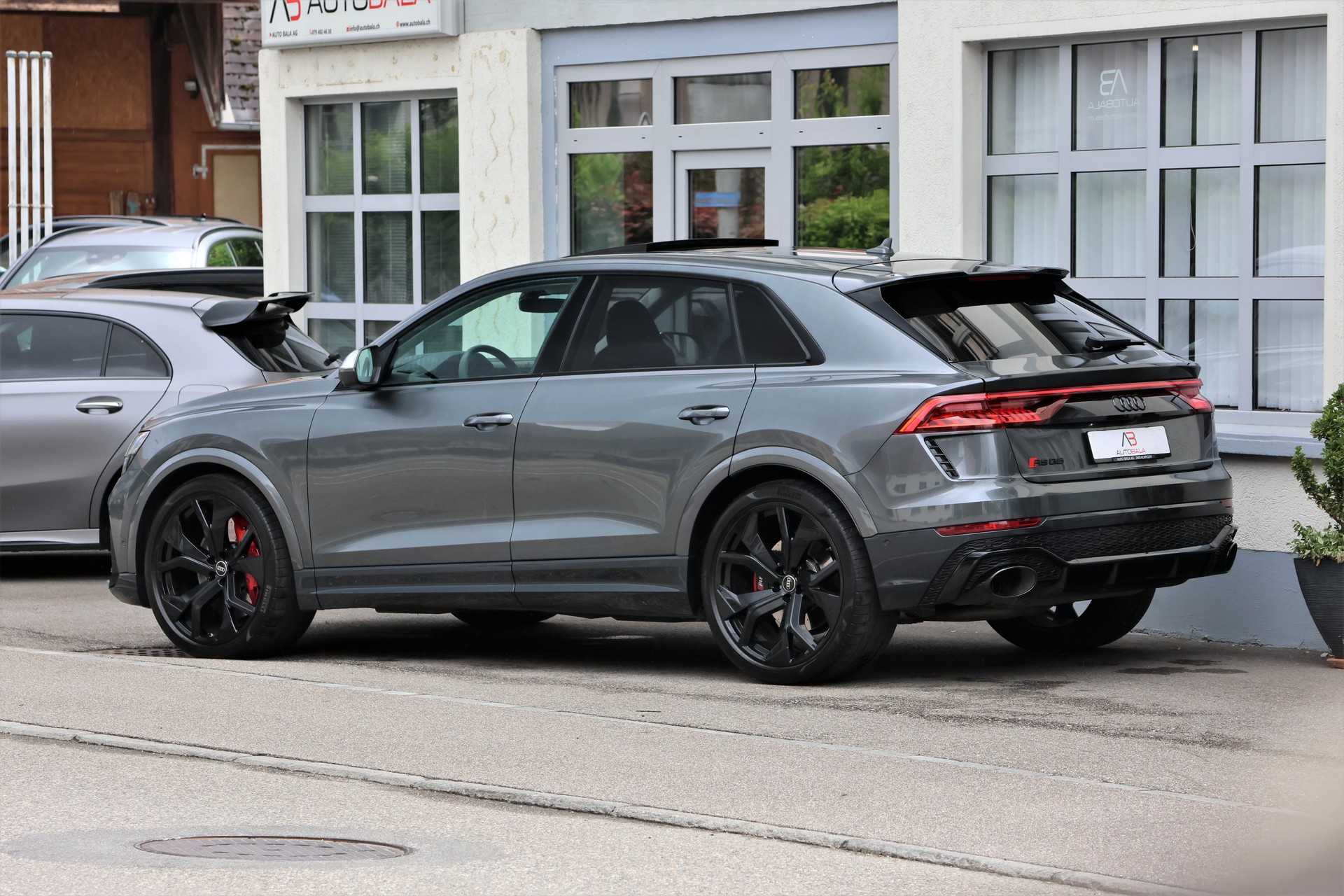 AUDI RSQ8 quattro tiptronic + 3.5TAHK-image-4
