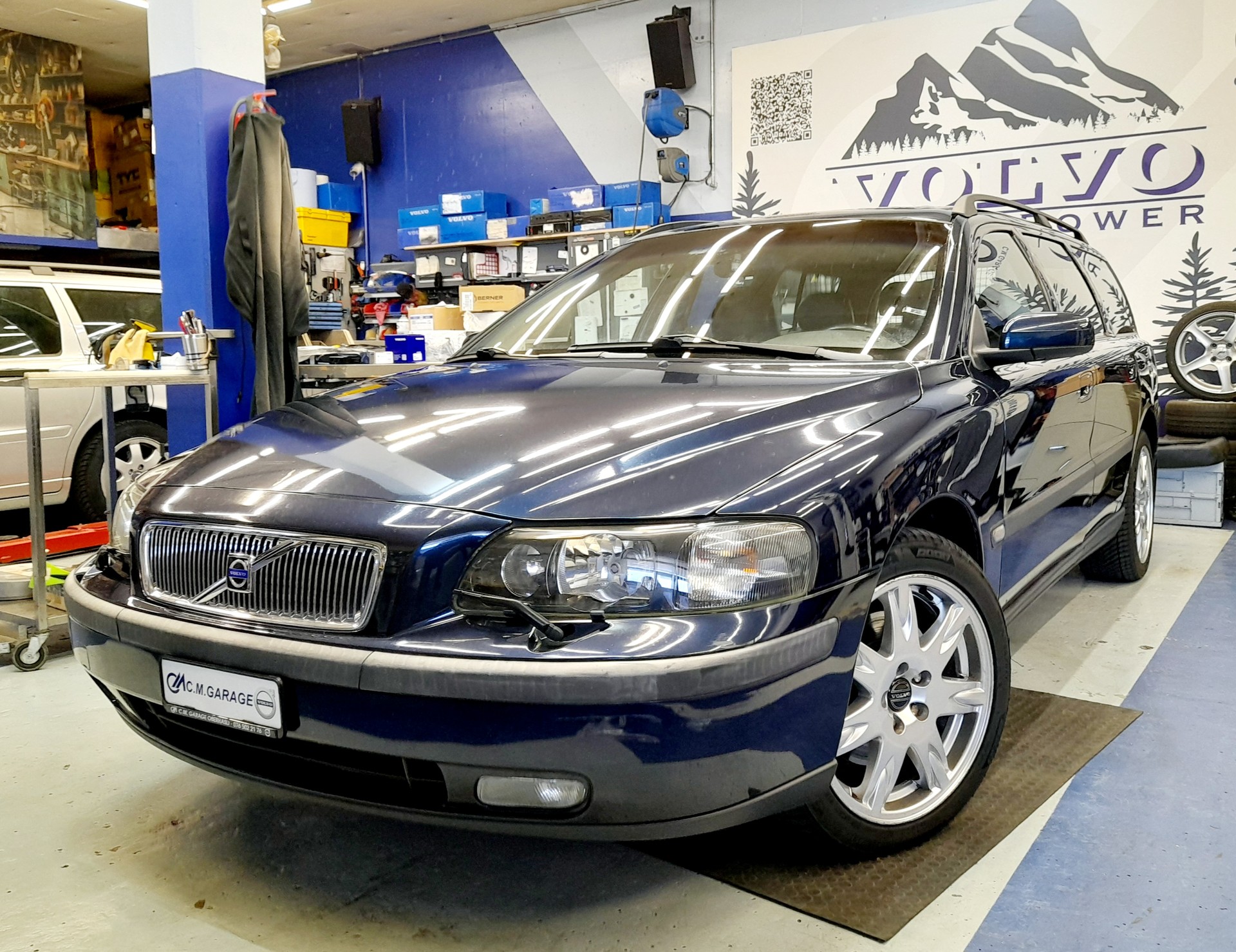 VOLVO V70 2.5T