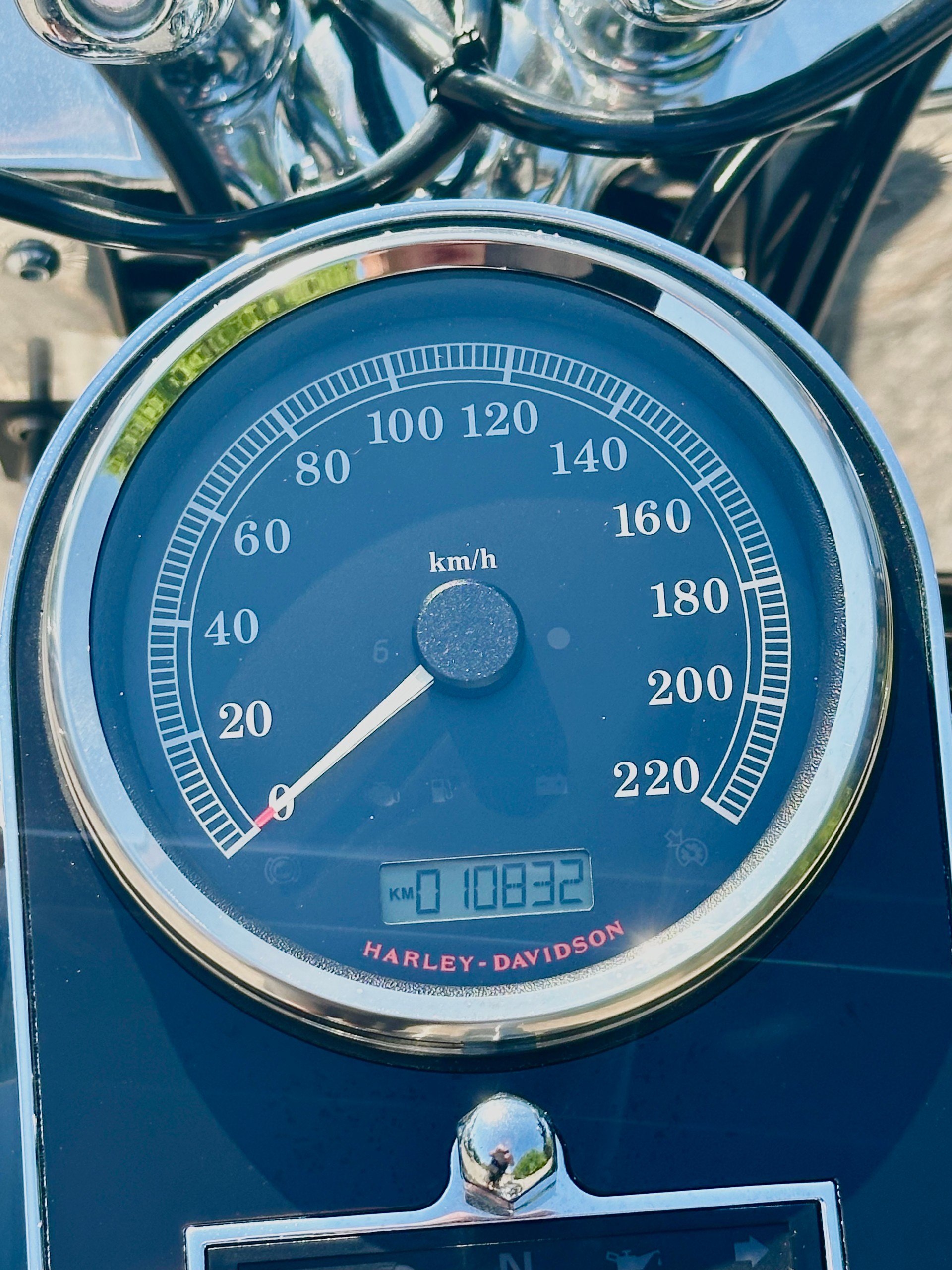 HARLEY-DAVIDSON FLSTN Softail Deluxe ABS-image-7