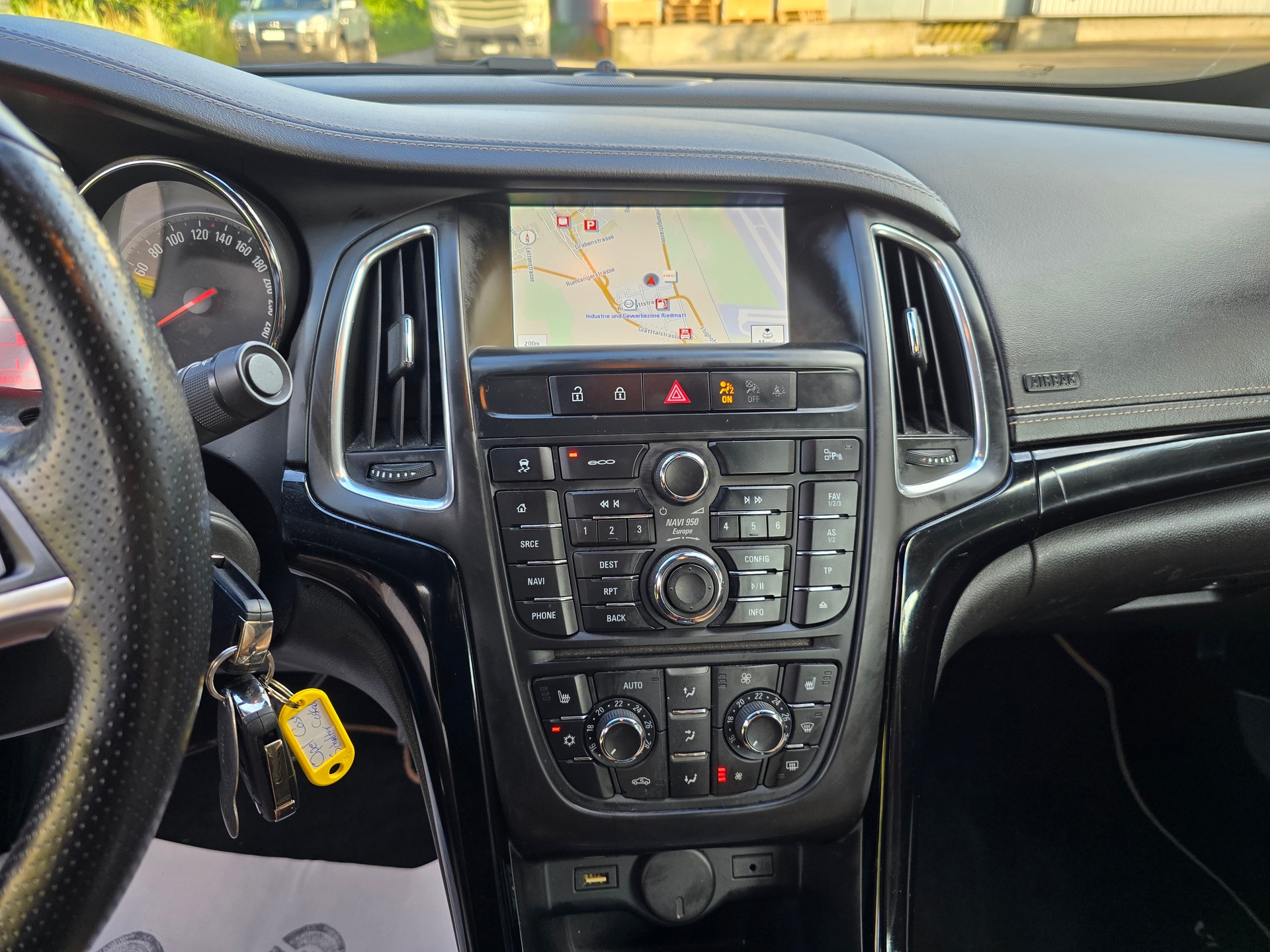 OPEL Cascada 1.6i 16V Cosmo-image-28