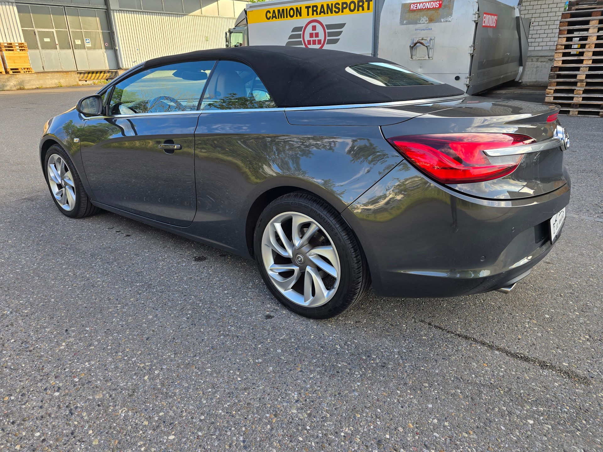 OPEL Cascada 1.6i 16V Cosmo-image-4