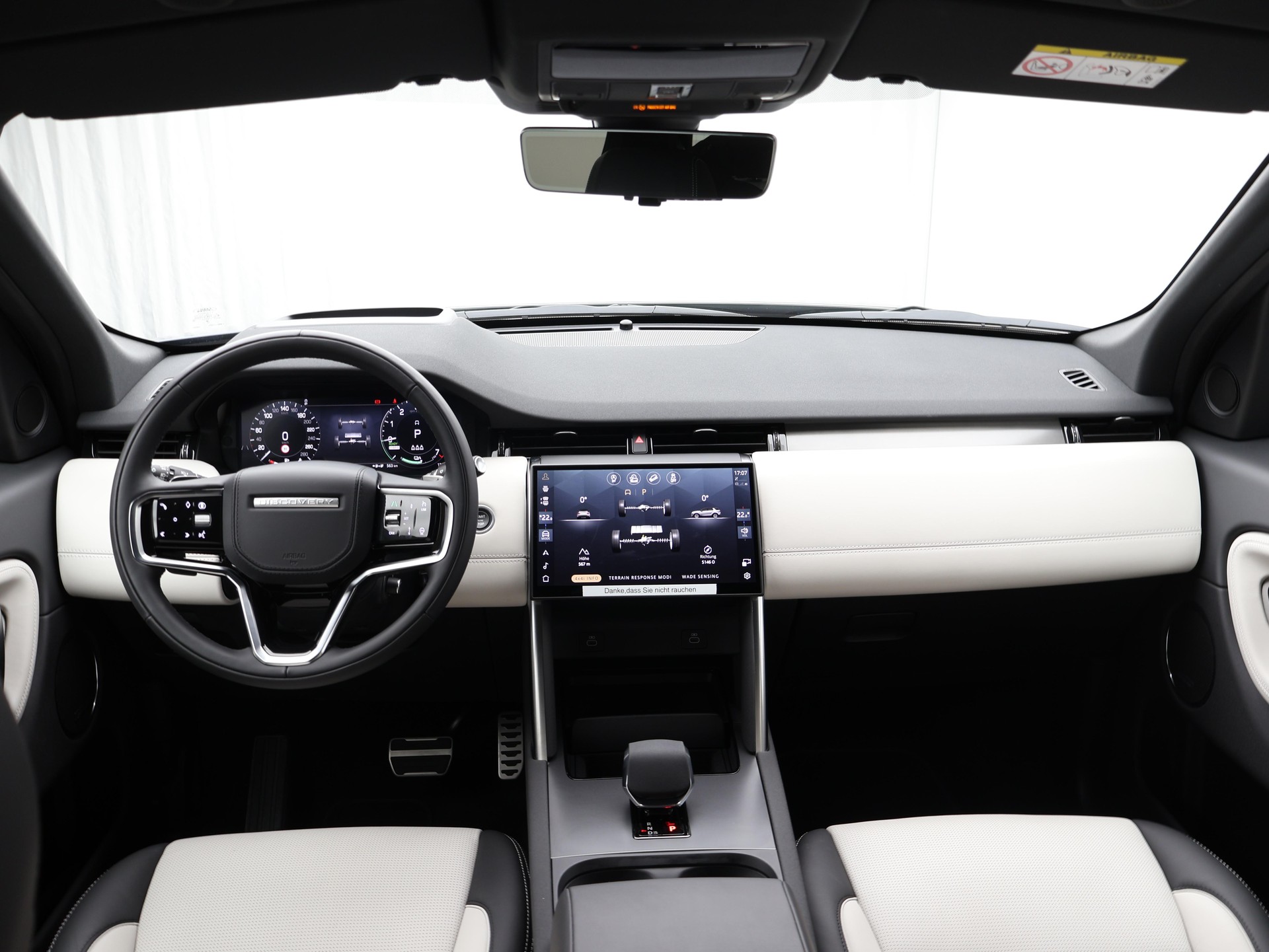 LAND ROVER Discovery Sport 1.5 T 270e Dynamic HSE-image-6