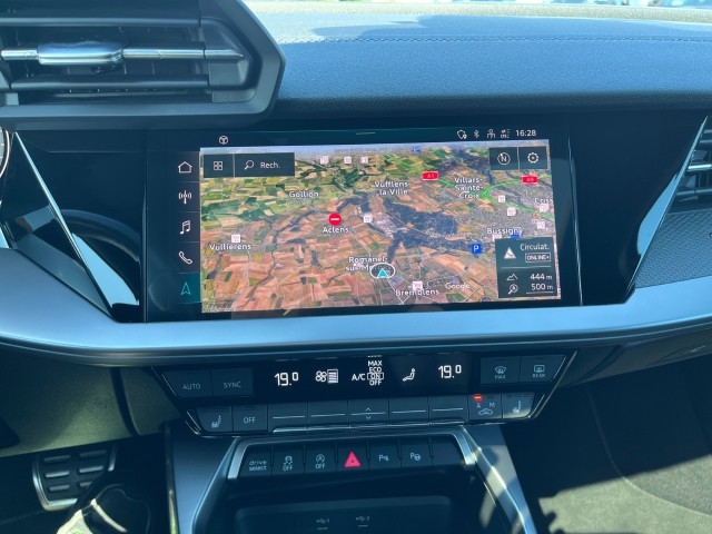 AUDI S3 Sportback 2.0 TFSI quattro S-tronic-image-20