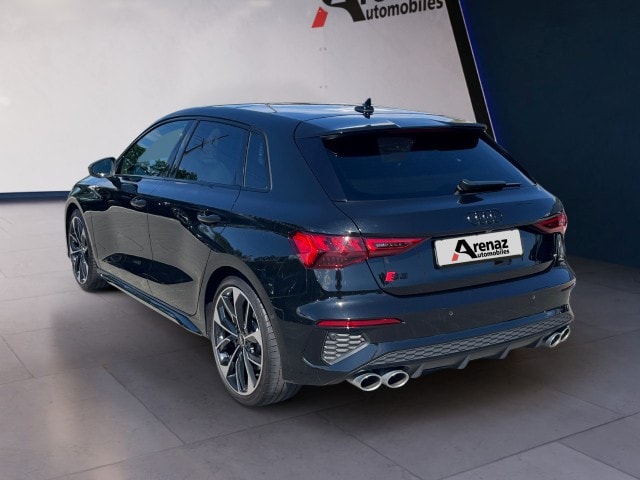 AUDI S3 Sportback 2.0 TFSI quattro S-tronic-showroom-element-2