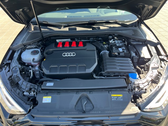 AUDI S3 Sportback 2.0 TFSI quattro S-tronic-image-19