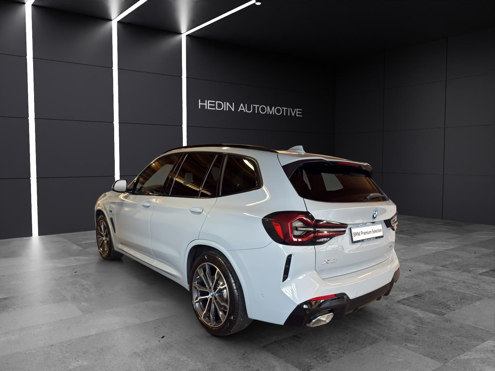 BMW X3 30e xDrive SAG-showroom-element-2