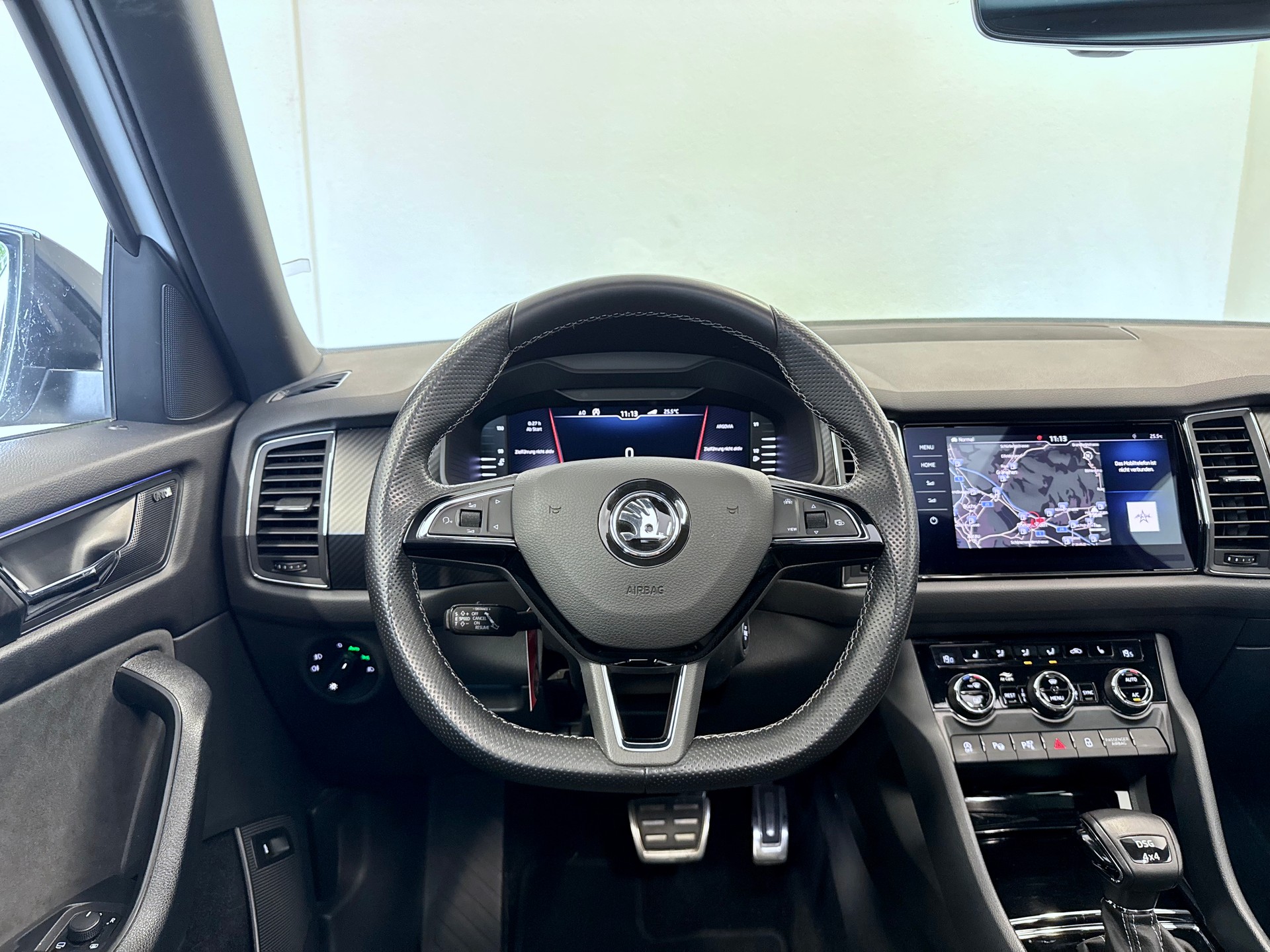 SKODA Kodiaq 2.0 TSI 4x4 Sport Line *AHK -2200 kg*-image-23