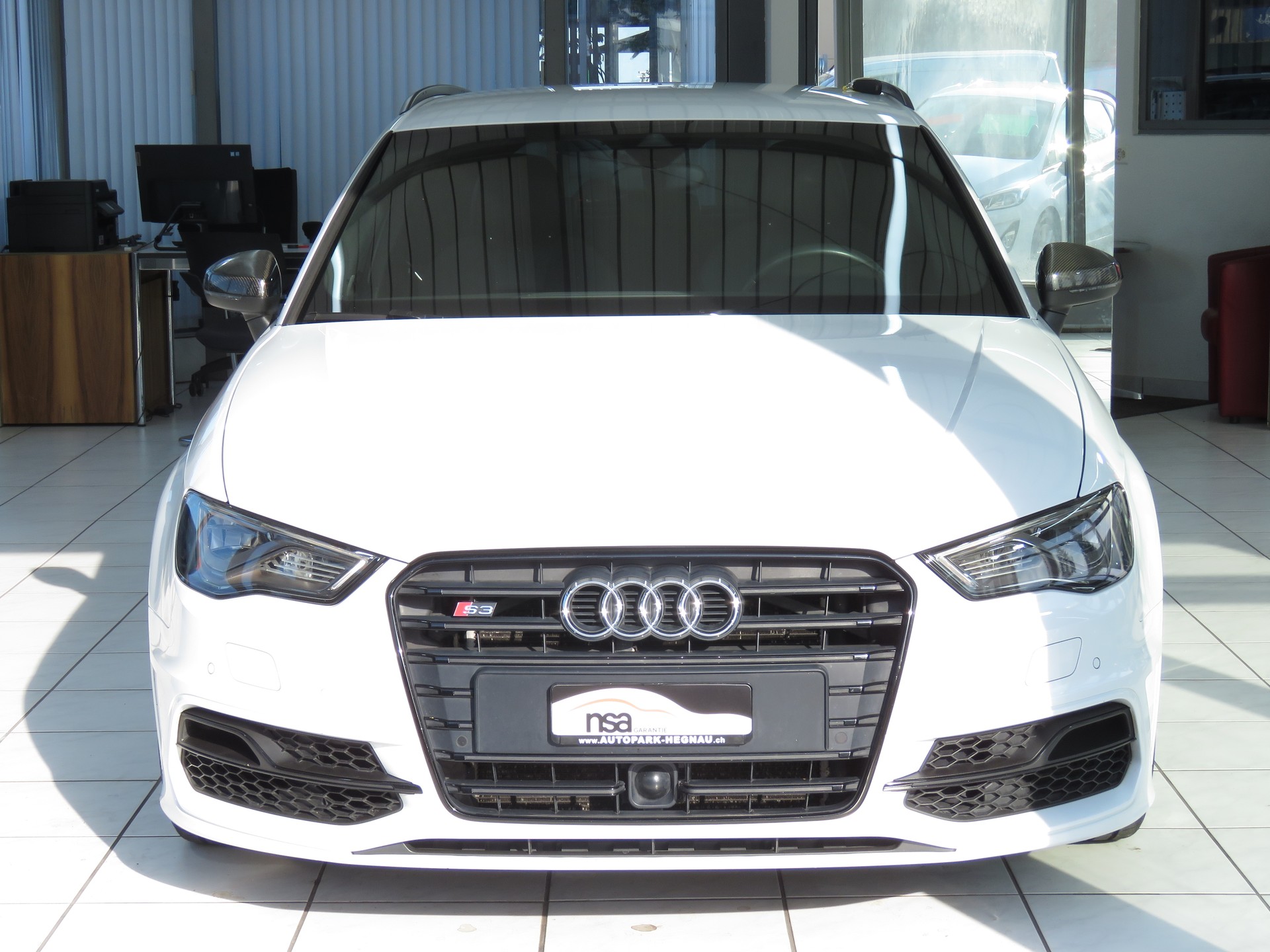 AUDI S3 Sportback 2.0 TFSI Quattro S-tronic (Automat)-showroom-element-1