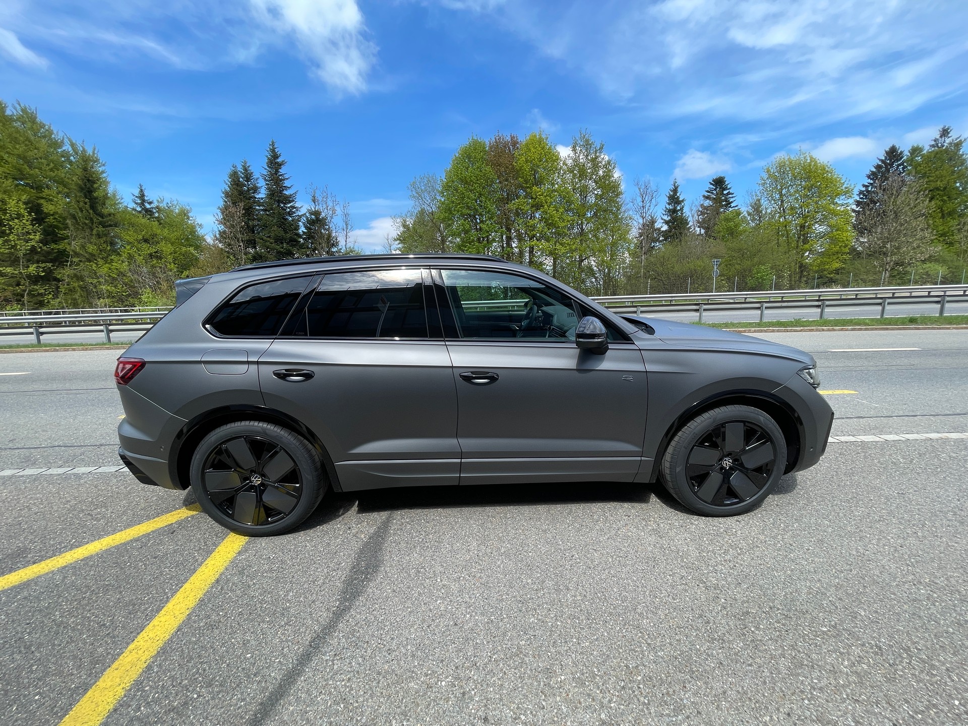 VW Touareg 3.0 TDI R-Line Final Edition Tiptronic-showroom-element-3
