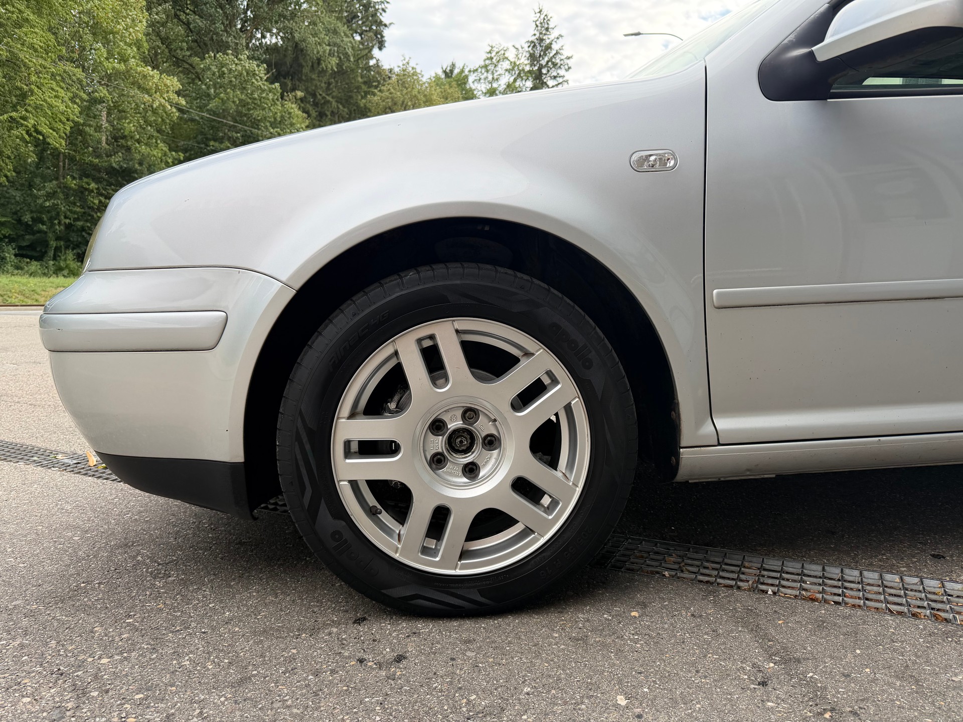 VW Golf 1.6 16V Comfortline-showroom-element-2