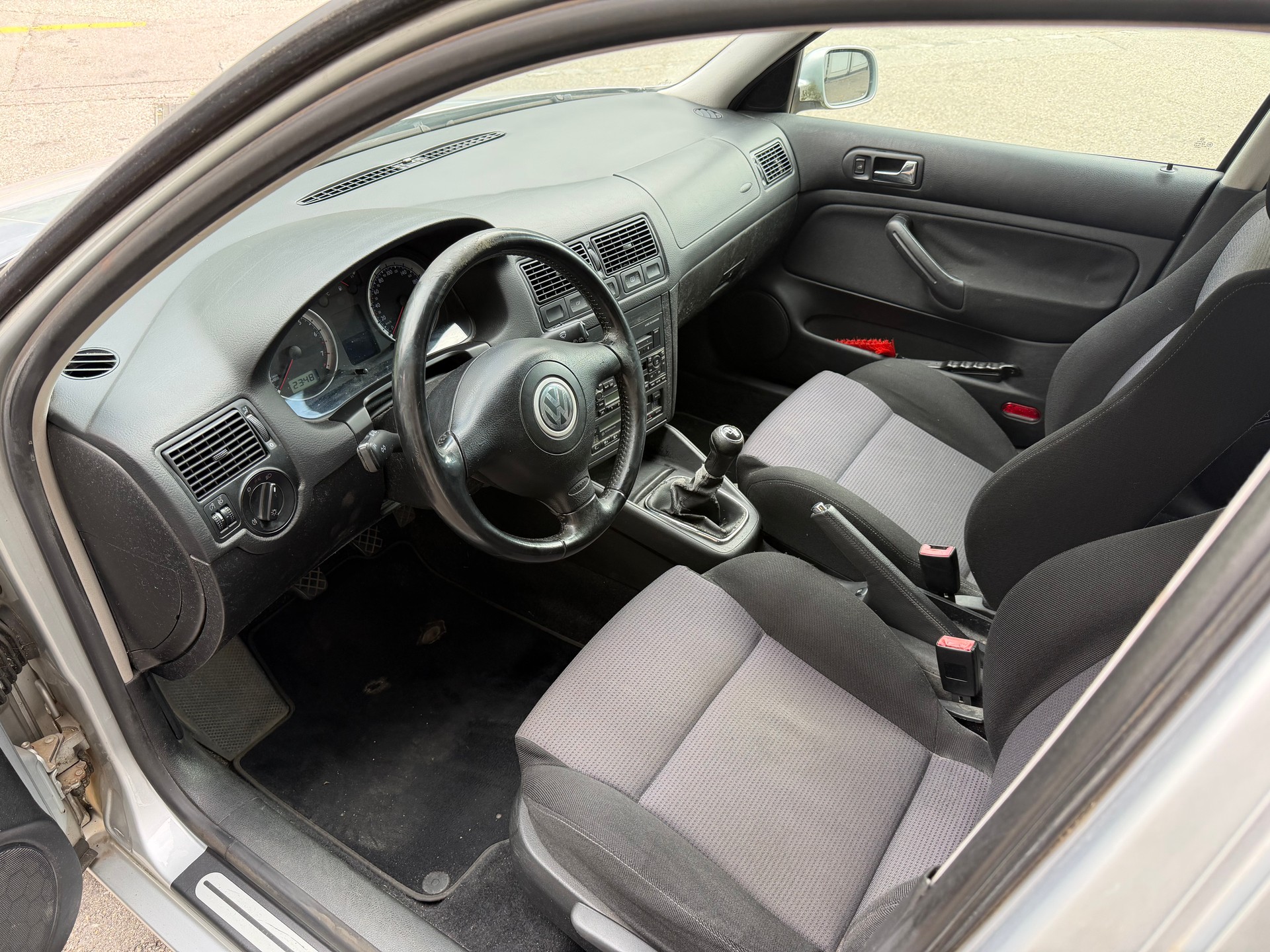 VW Golf 1.6 16V Comfortline-image-5