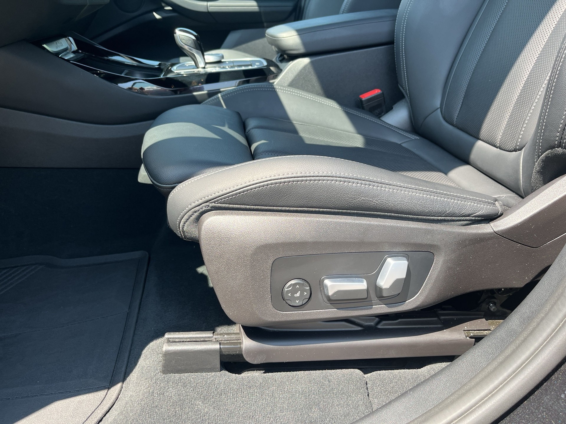 BMW X3 xDrive 30e M Sport-image-16