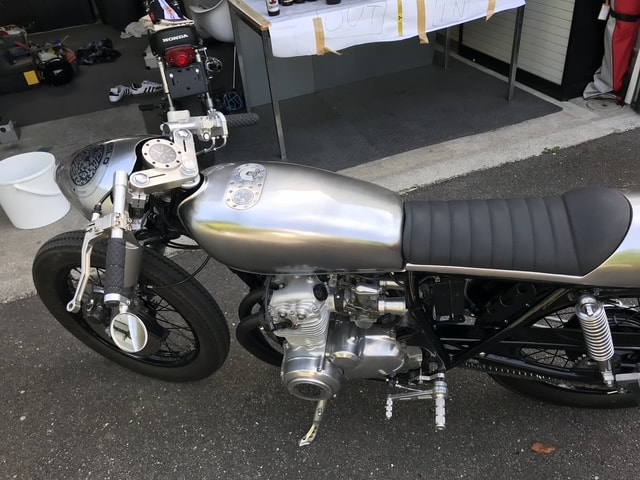 HONDA CB350 Four-image-2