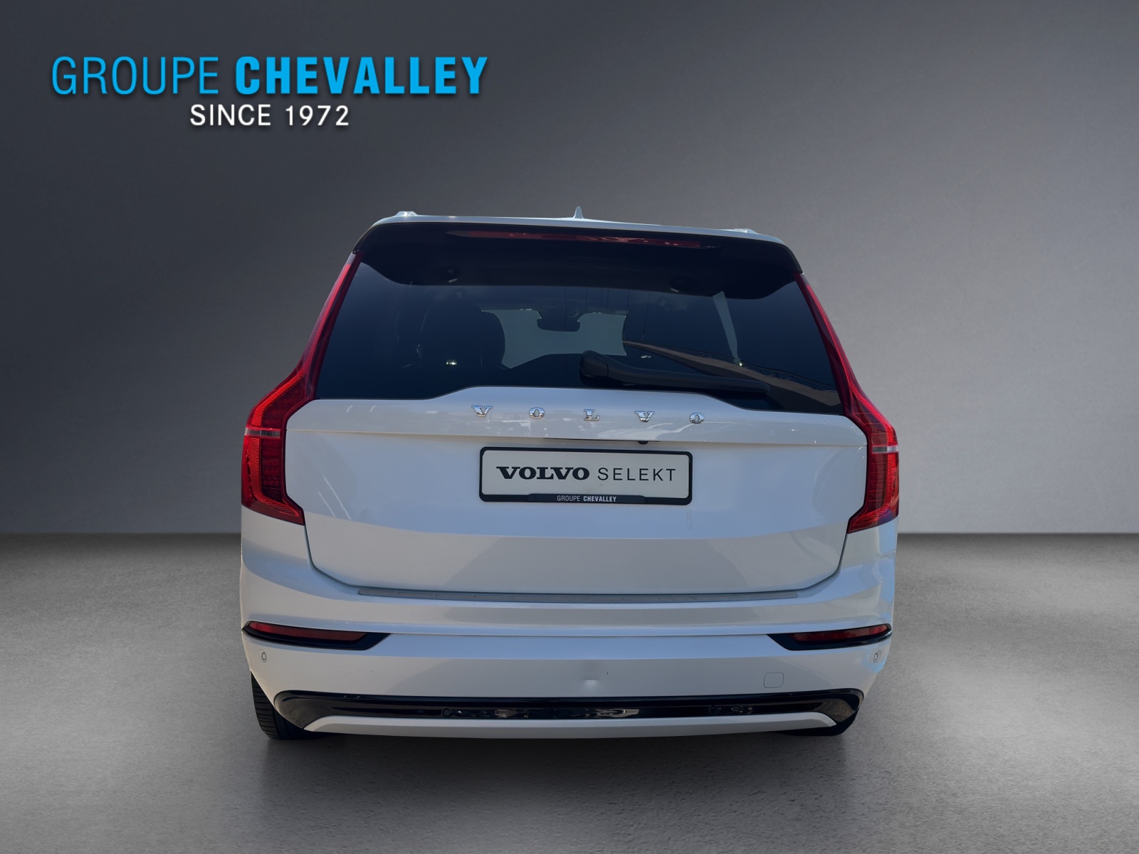 VOLVO XC90 T8 eAWD PluginHybrid Ultimate Dark Geartronic-image-4
