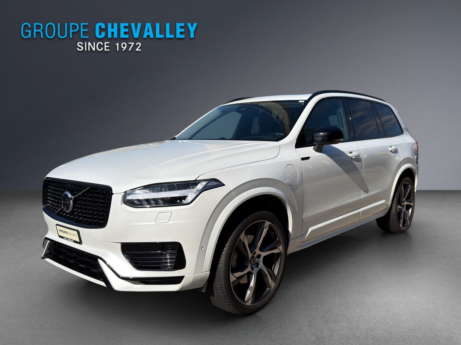 VOLVO XC90 T8 eAWD PluginHybrid Ultimate Dark Geartronic