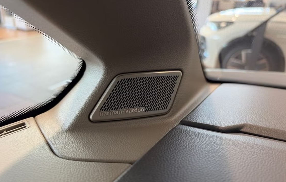 VW Multivan 1.5 eHybrid Style Lang DSG-image-12