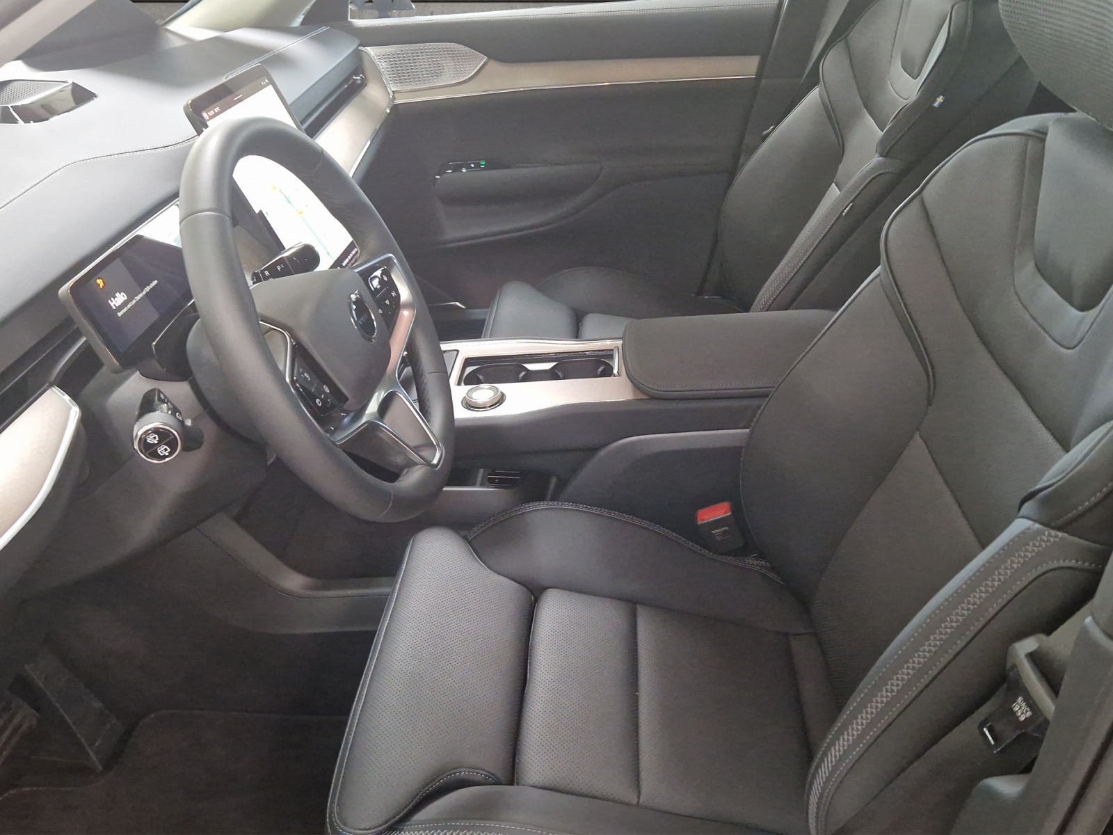 VOLVO EX90 Twin Performance Ultra AWD-showroom-element-3