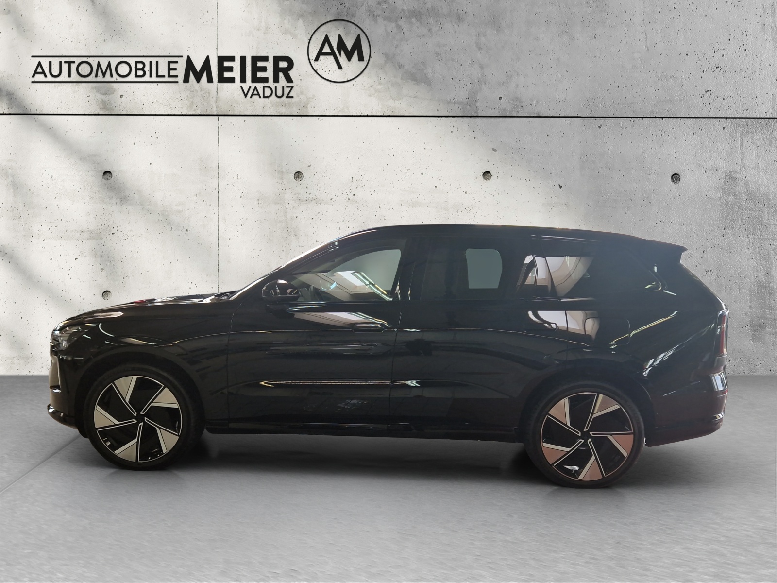 VOLVO EX90 Twin Performance Ultra AWD-showroom-element-2