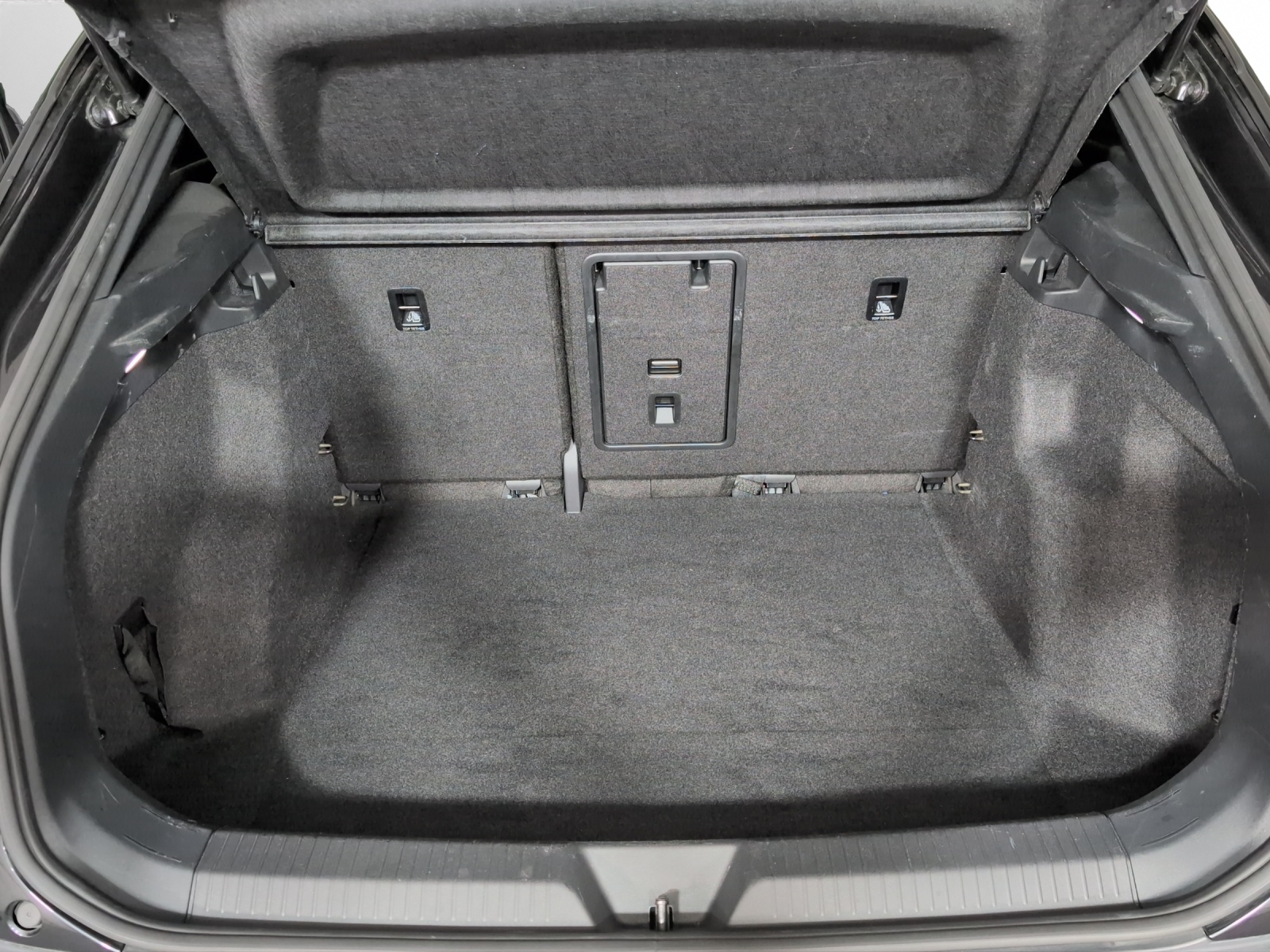 VW ID.4 Pro Performance 77 kWh Business-image-12
