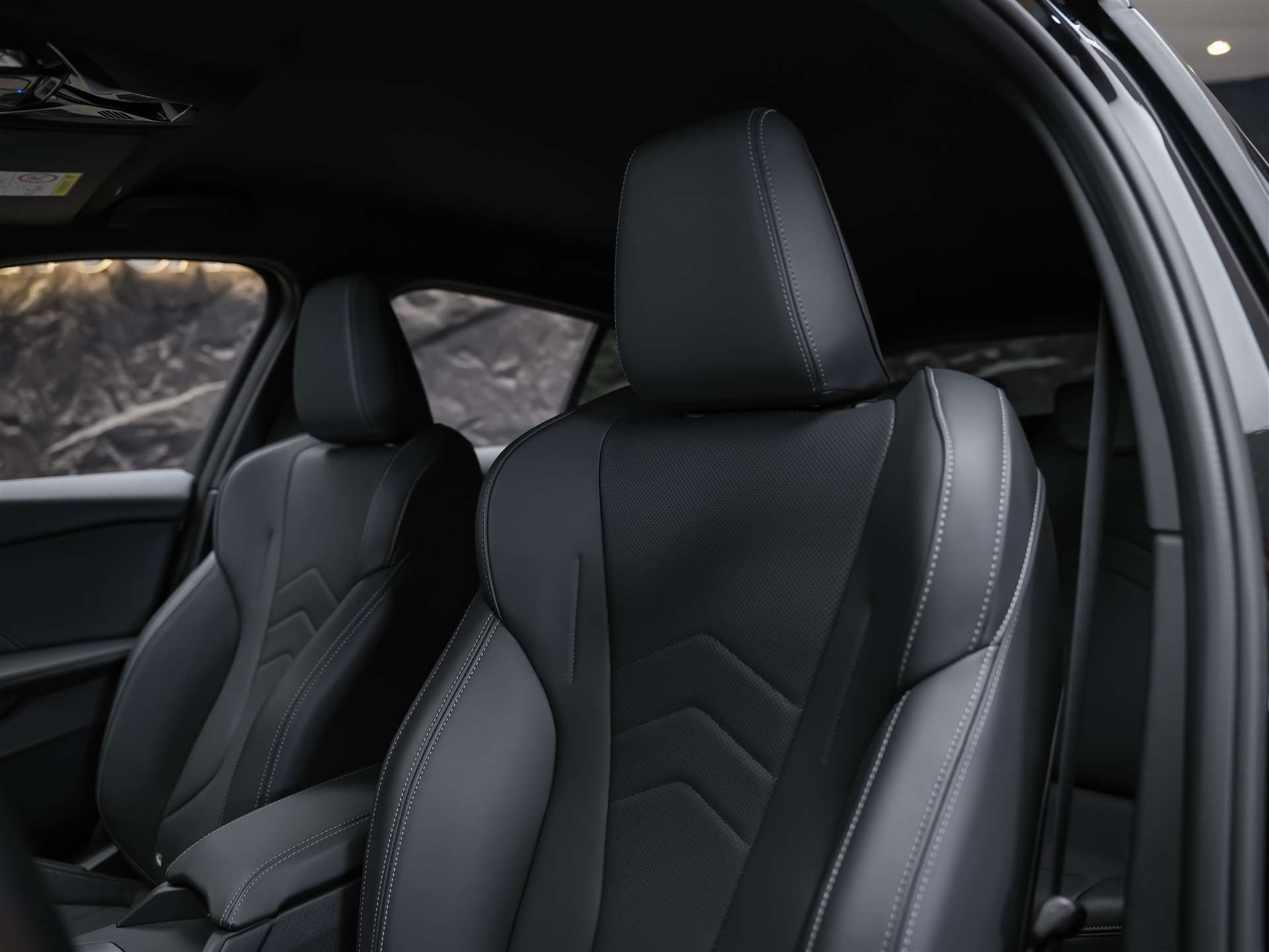 BMW M135i xDrive *Werksgarantie*Harman/Kardon*360° Kamera*-image-10