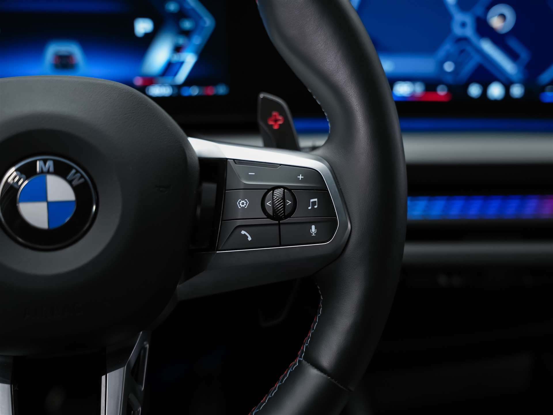 BMW M135i xDrive *Werksgarantie*Harman/Kardon*360° Kamera*-image-28