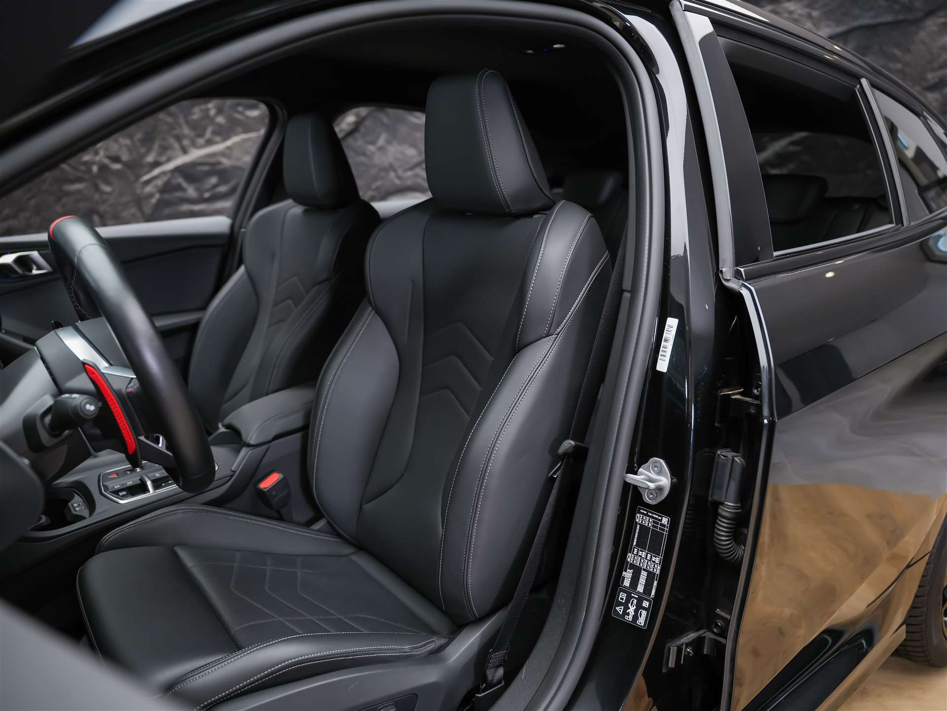 BMW M135i xDrive *Werksgarantie*Harman/Kardon*360° Kamera*-image-9