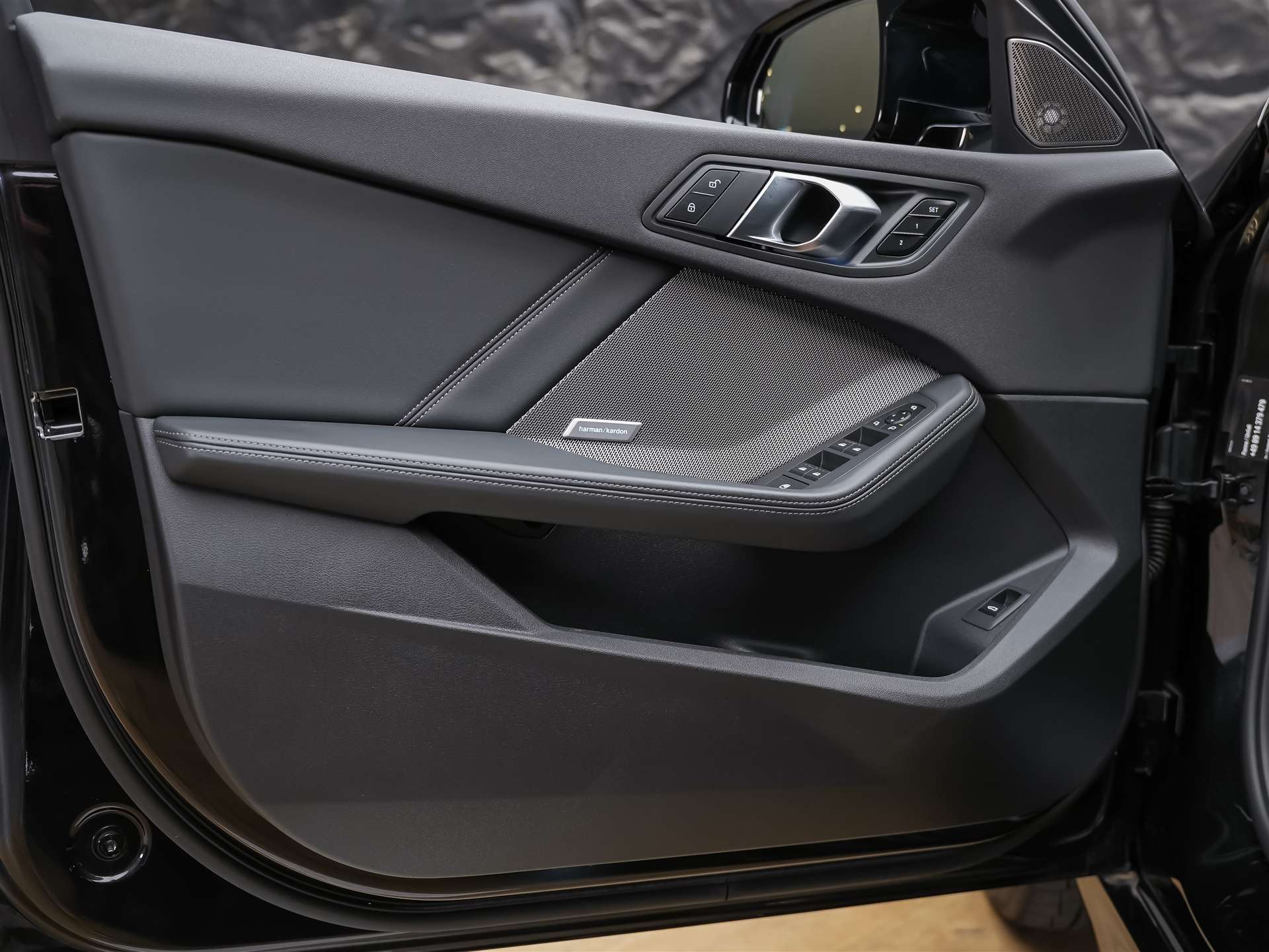 BMW M135i xDrive *Werksgarantie*Harman/Kardon*360° Kamera*-image-22