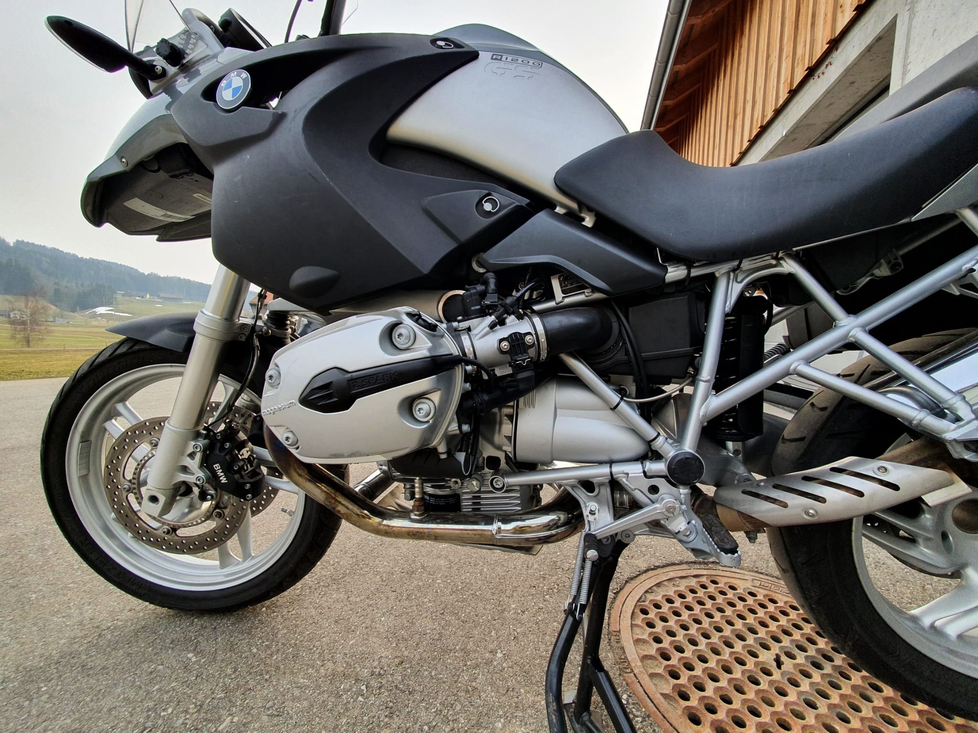 BMW R 1200 GS-image-2