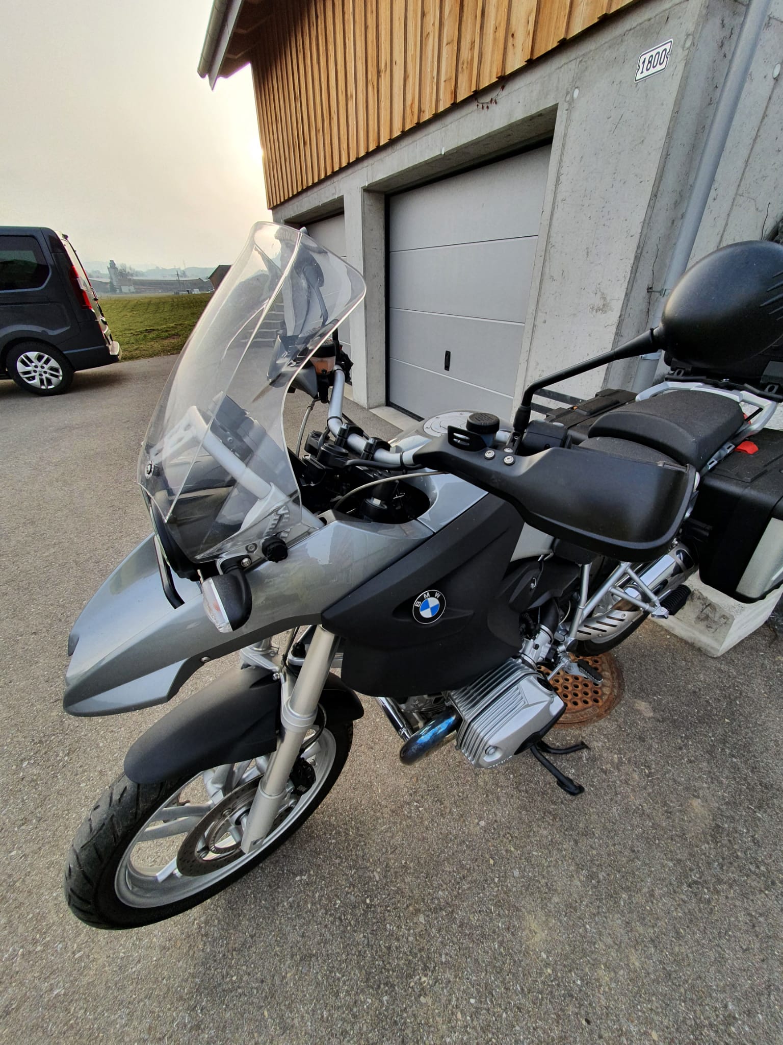 BMW R 1200 GS-image-0