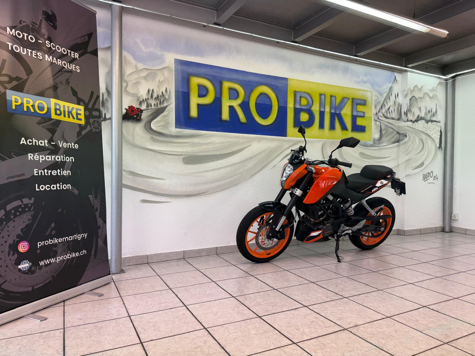 KTM 125 Duke-image-5