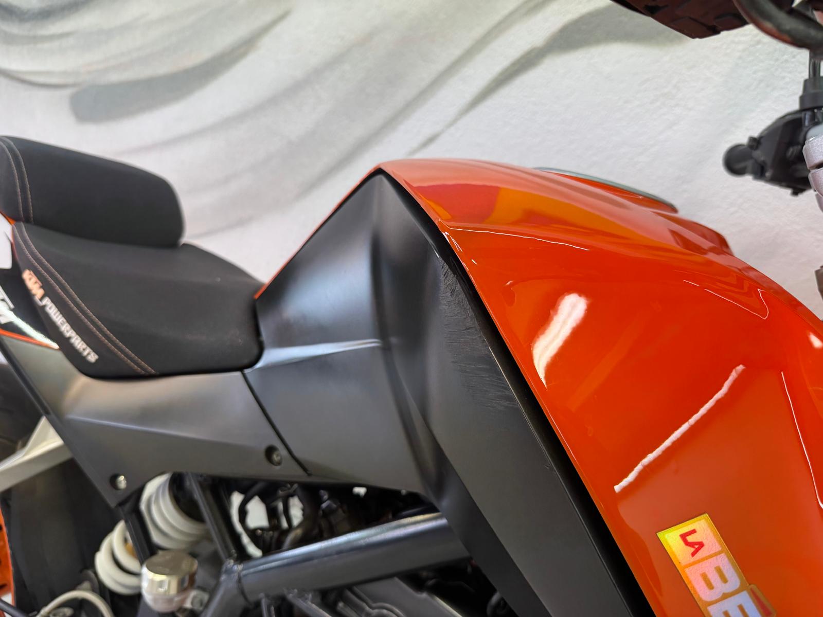 KTM 125 Duke-image-7