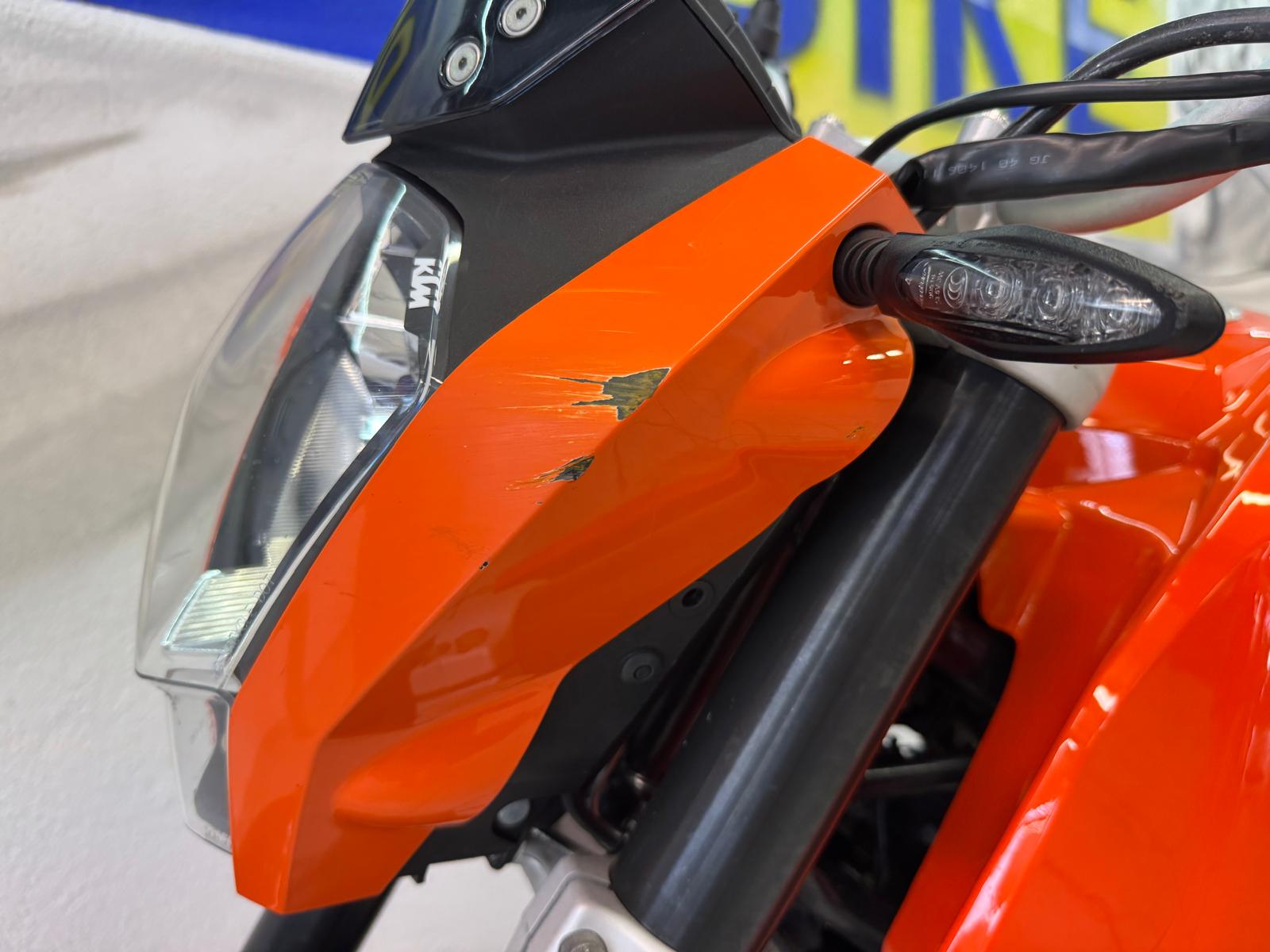 KTM 125 Duke-image-8