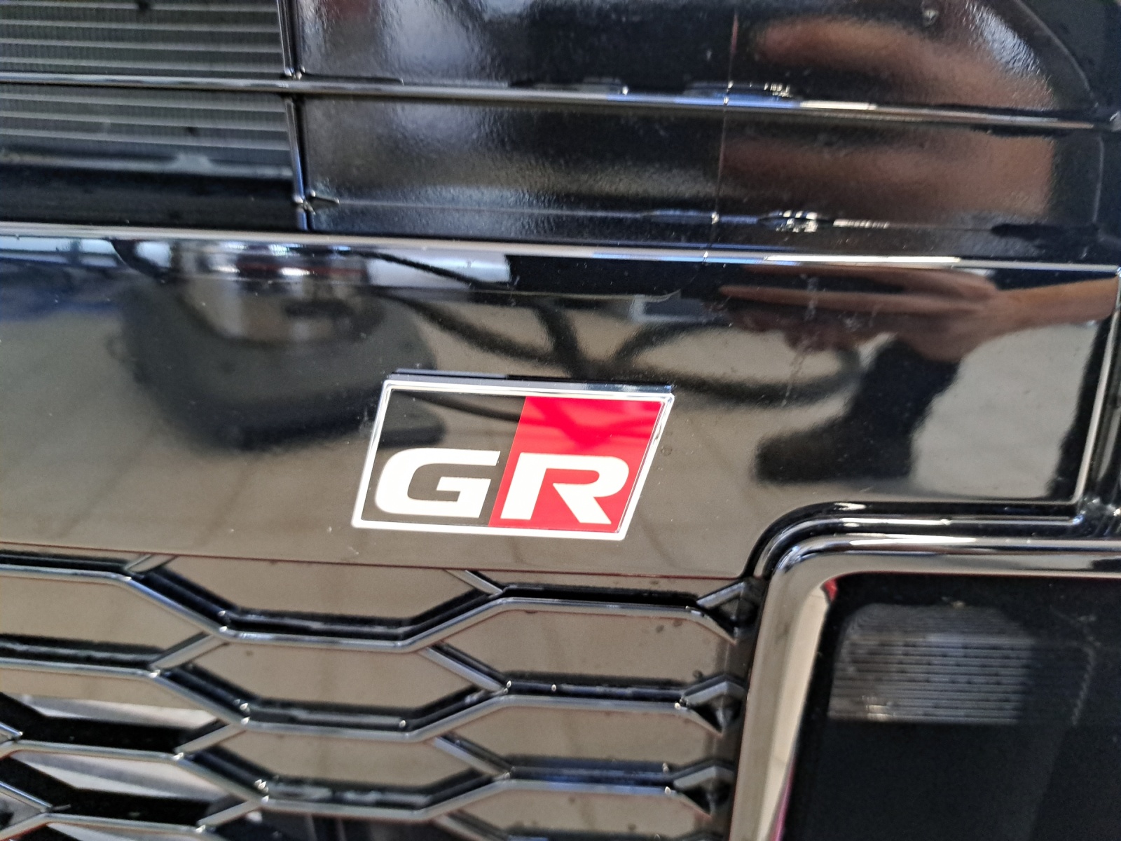 TOYOTA GR Yaris 1.6 Turbo Sport 4x4-image-18
