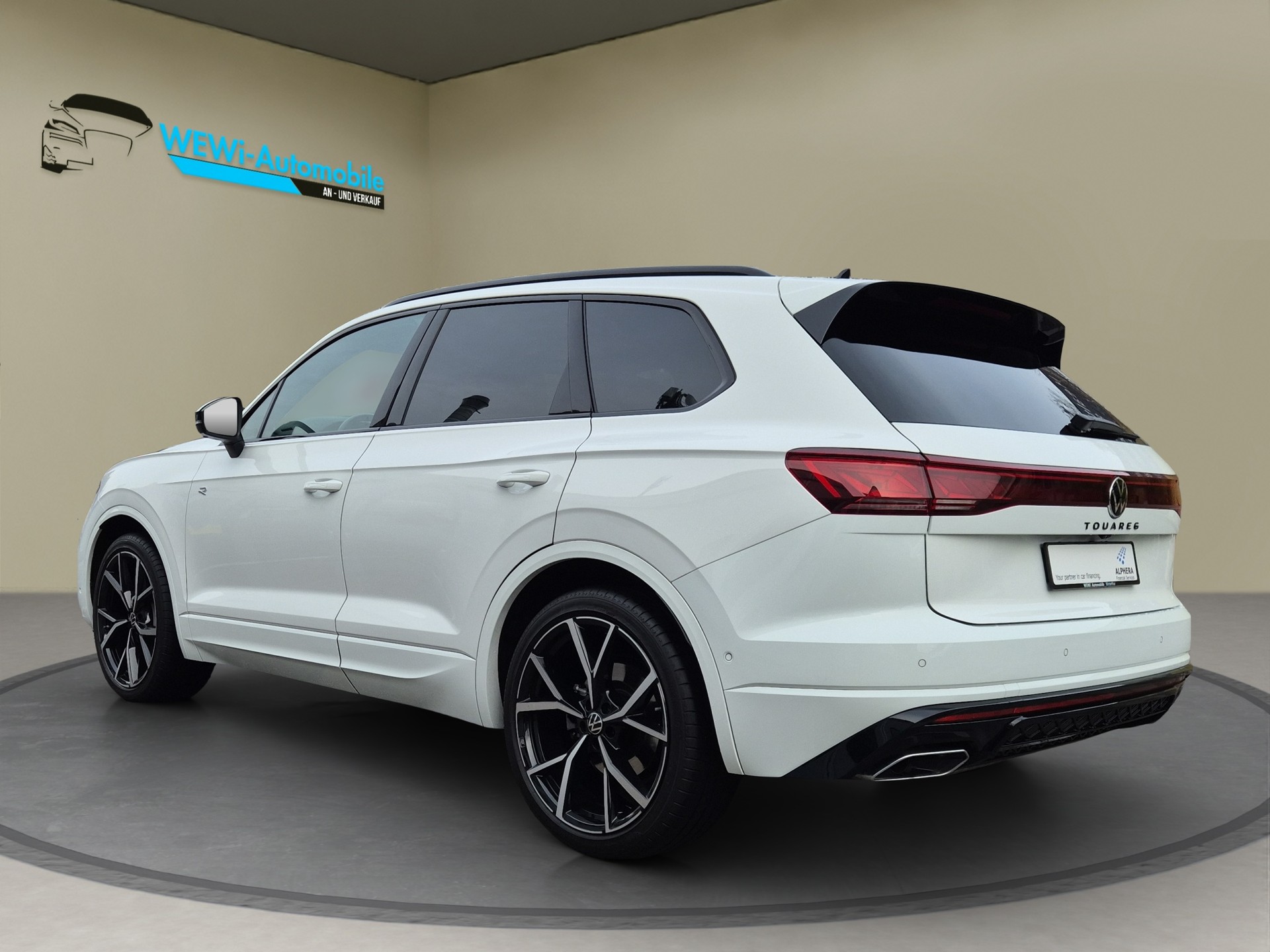VW Touareg 3.0 TDI R-Line Tiptronic-showroom-element-2
