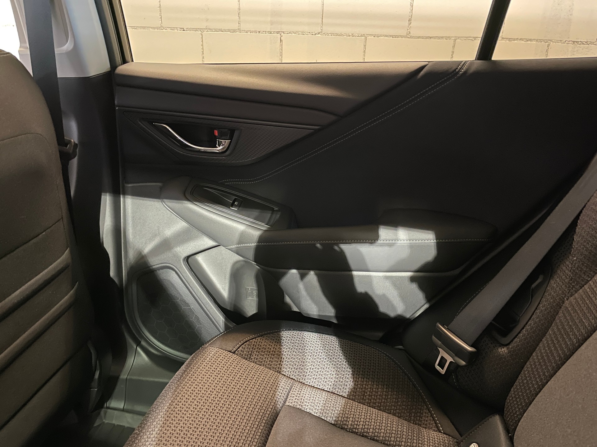 SUBARU Outback 2.5i Advantage AWD Lineartronic-image-12
