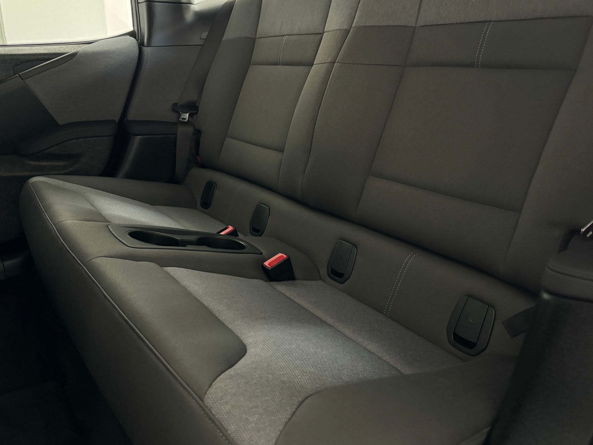 BMW i3 (120Ah) Fleet Edition-image-8