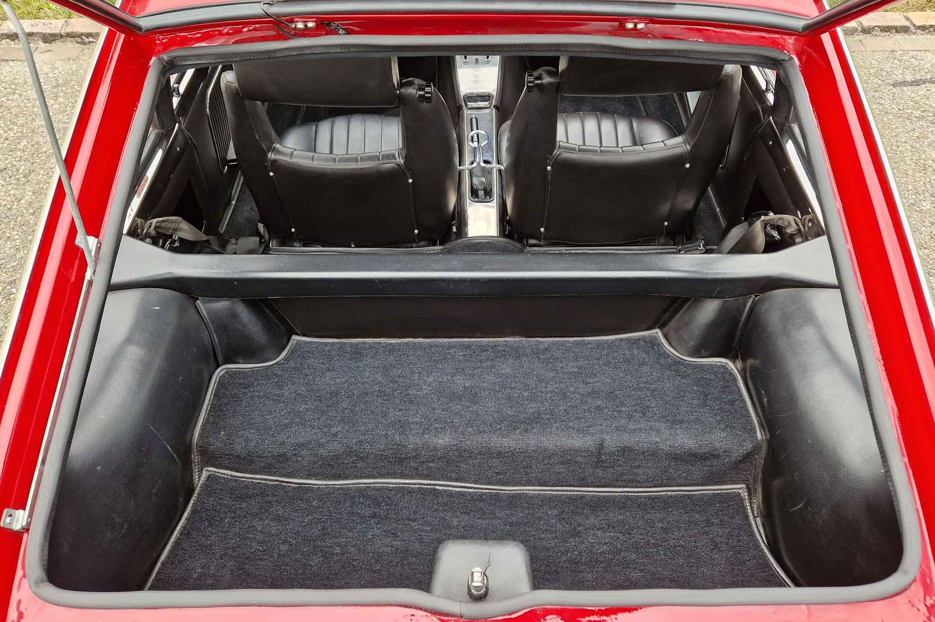 ALFA ROMEO Junior Zagato GT 1600-image-10