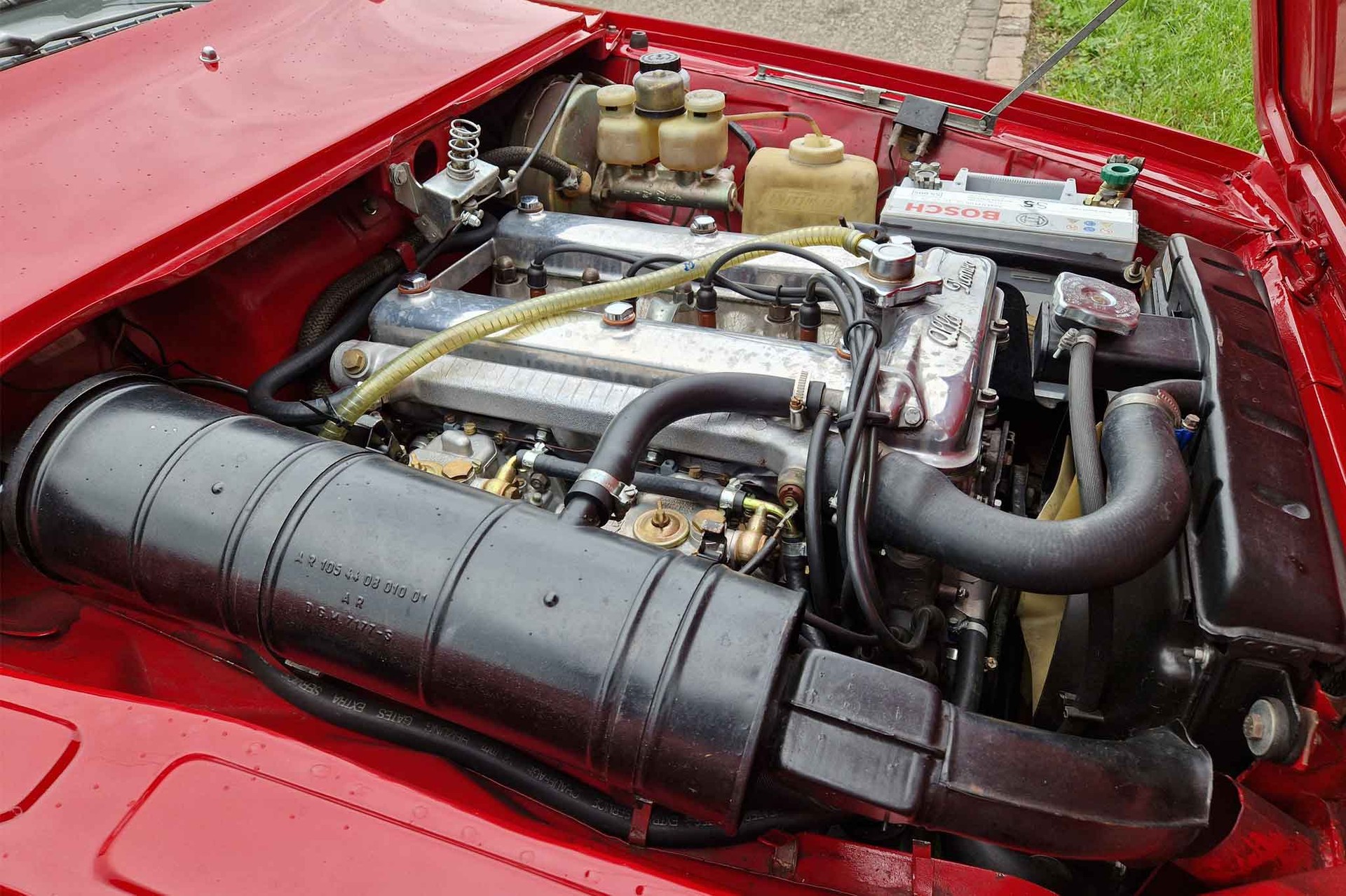 ALFA ROMEO Junior Zagato GT 1600-image-13