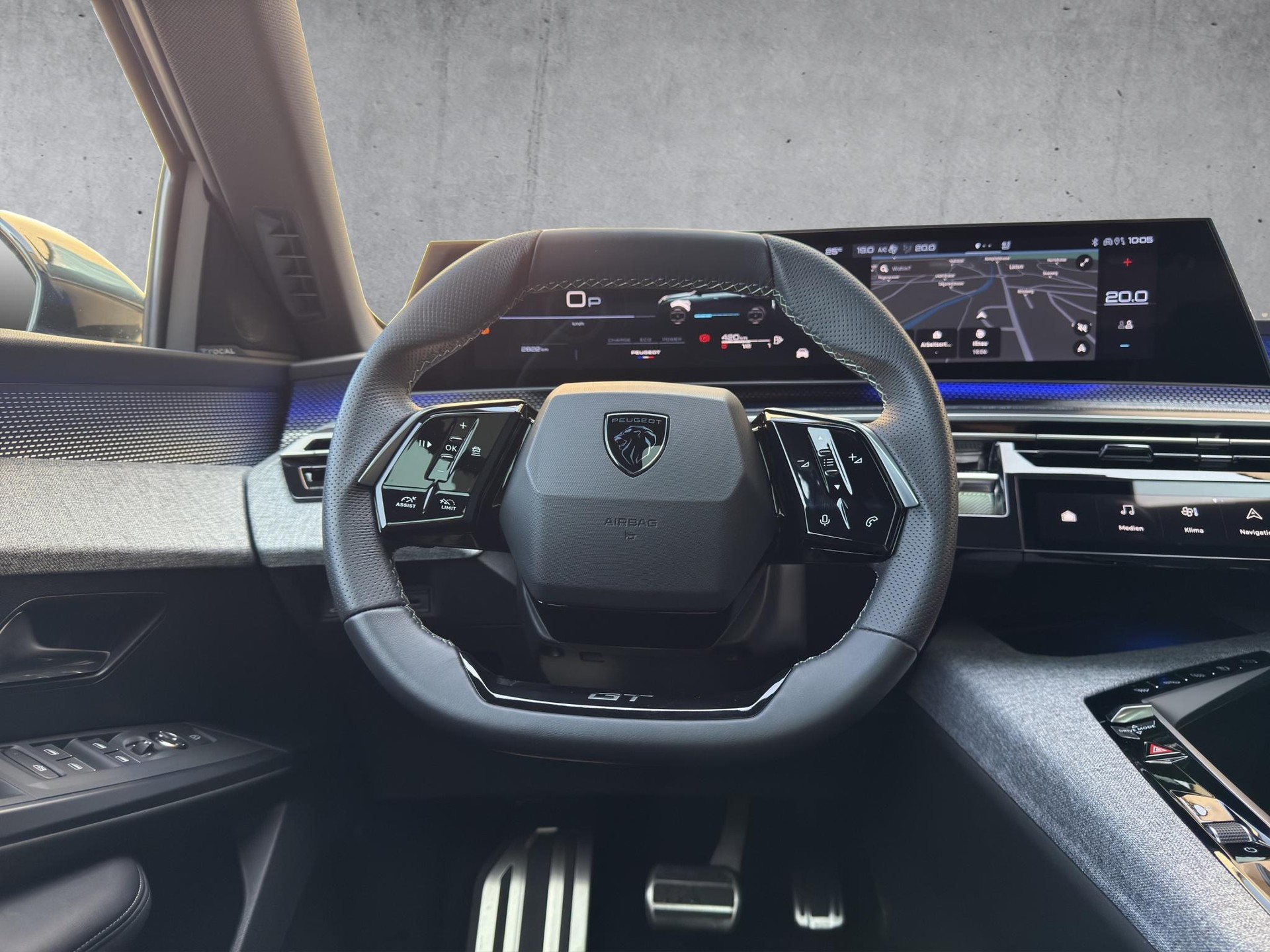 PEUGEOT 3008 1.2 Hybrid GT-image-10