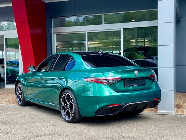ALFA ROMEO Giulia 2.0 Veloce Premium Sky Q4 AT8-image-16