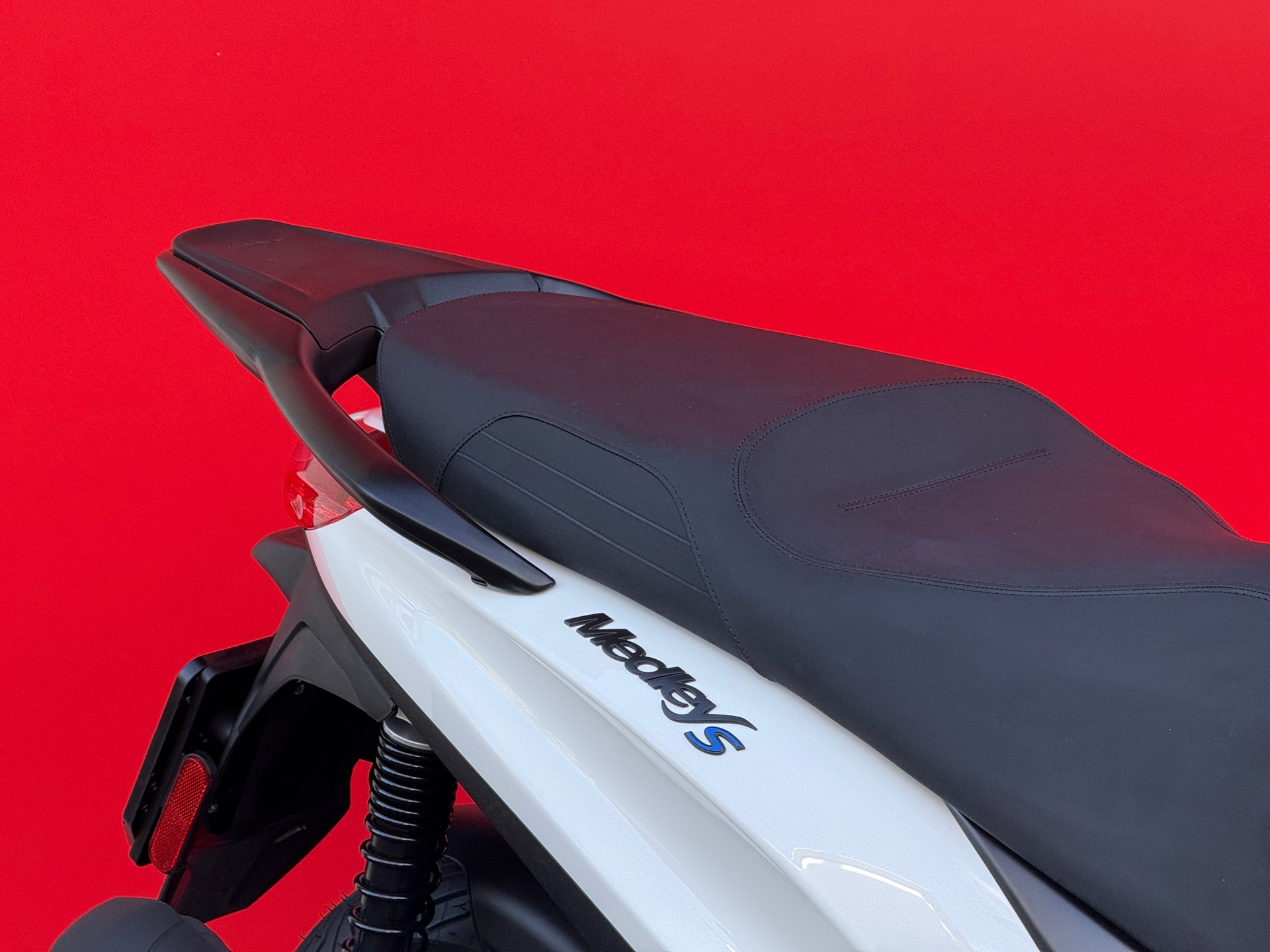 PIAGGIO Medley 125 Sport E5+-image-10
