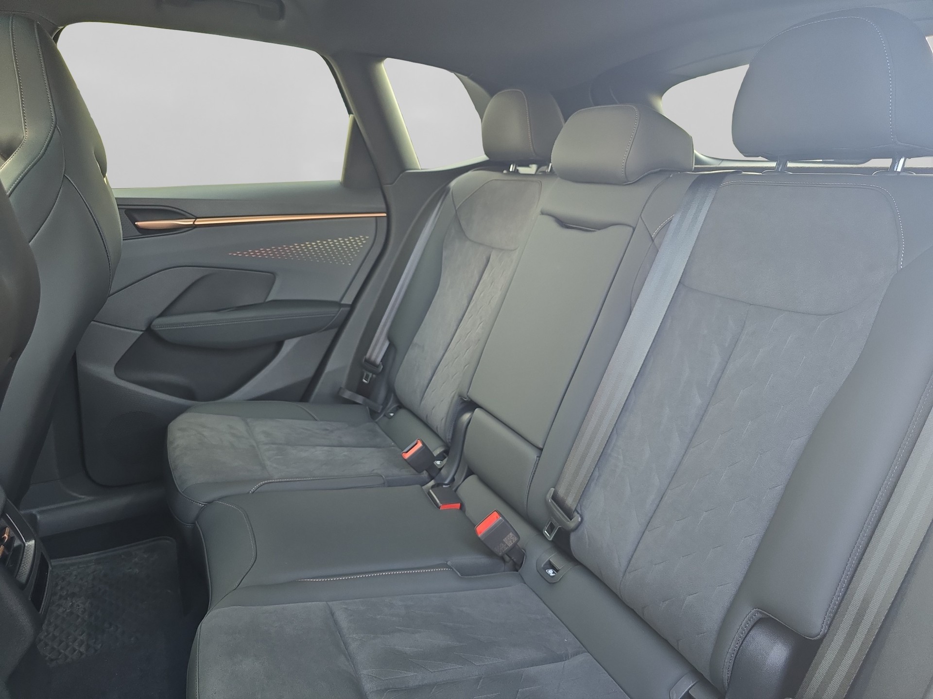 CUPRA Terramar 2.0 TSI DSG 4Drive VZ-image-20