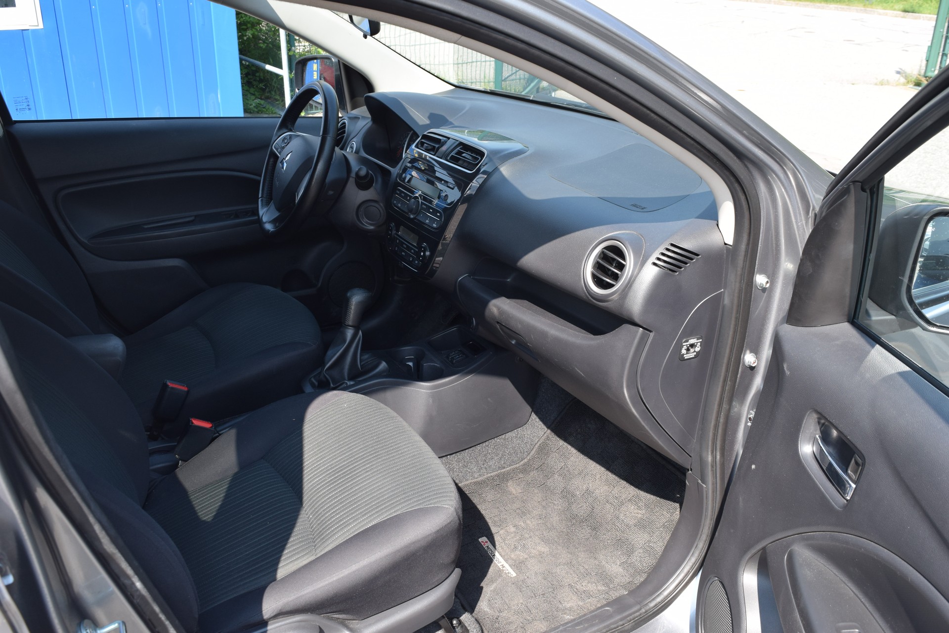MITSUBISHI Attrage 1.2 Intense-image-9