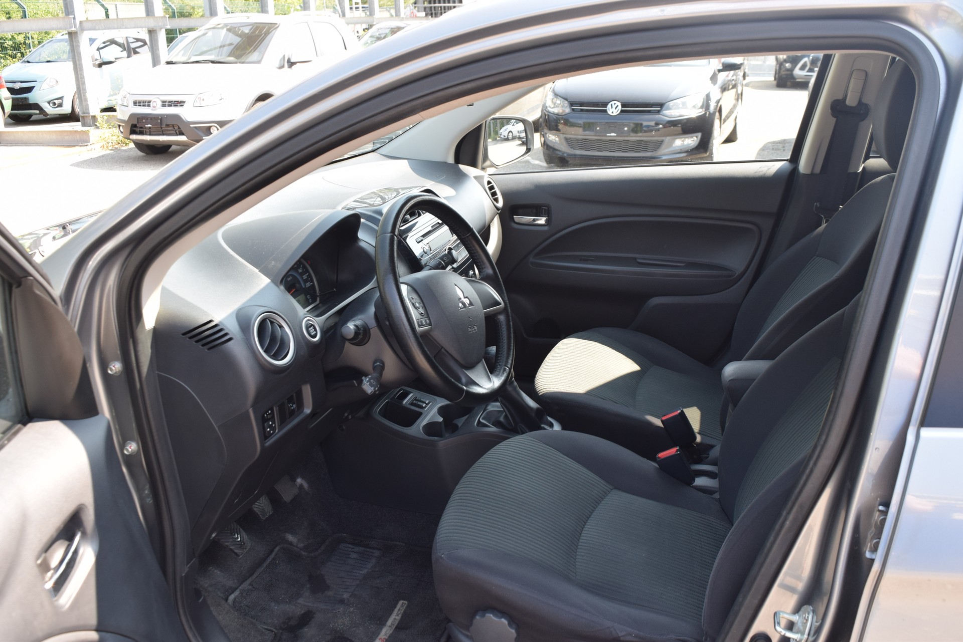 MITSUBISHI Attrage 1.2 Intense-image-15