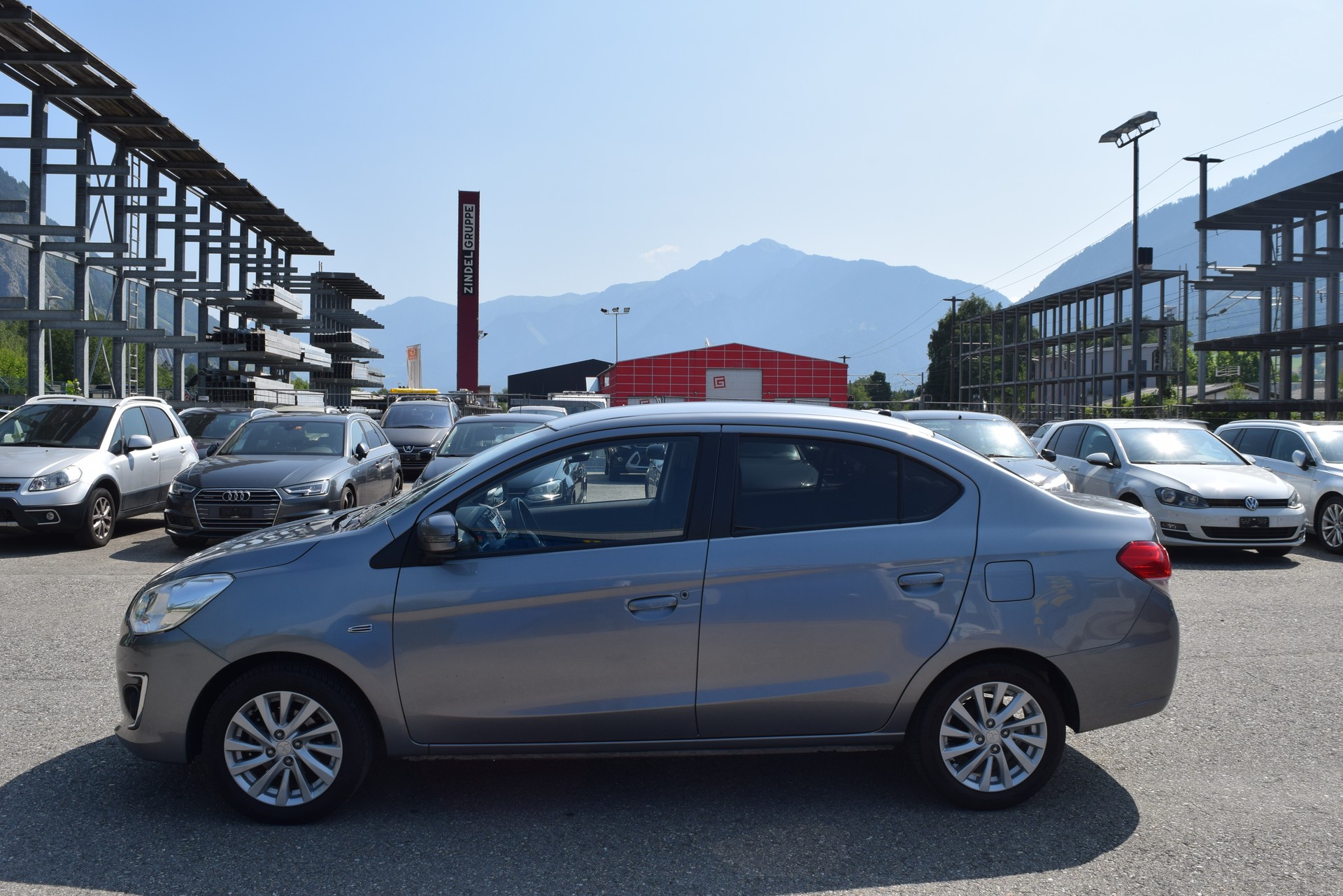 MITSUBISHI Attrage 1.2 Intense-showroom-element-3