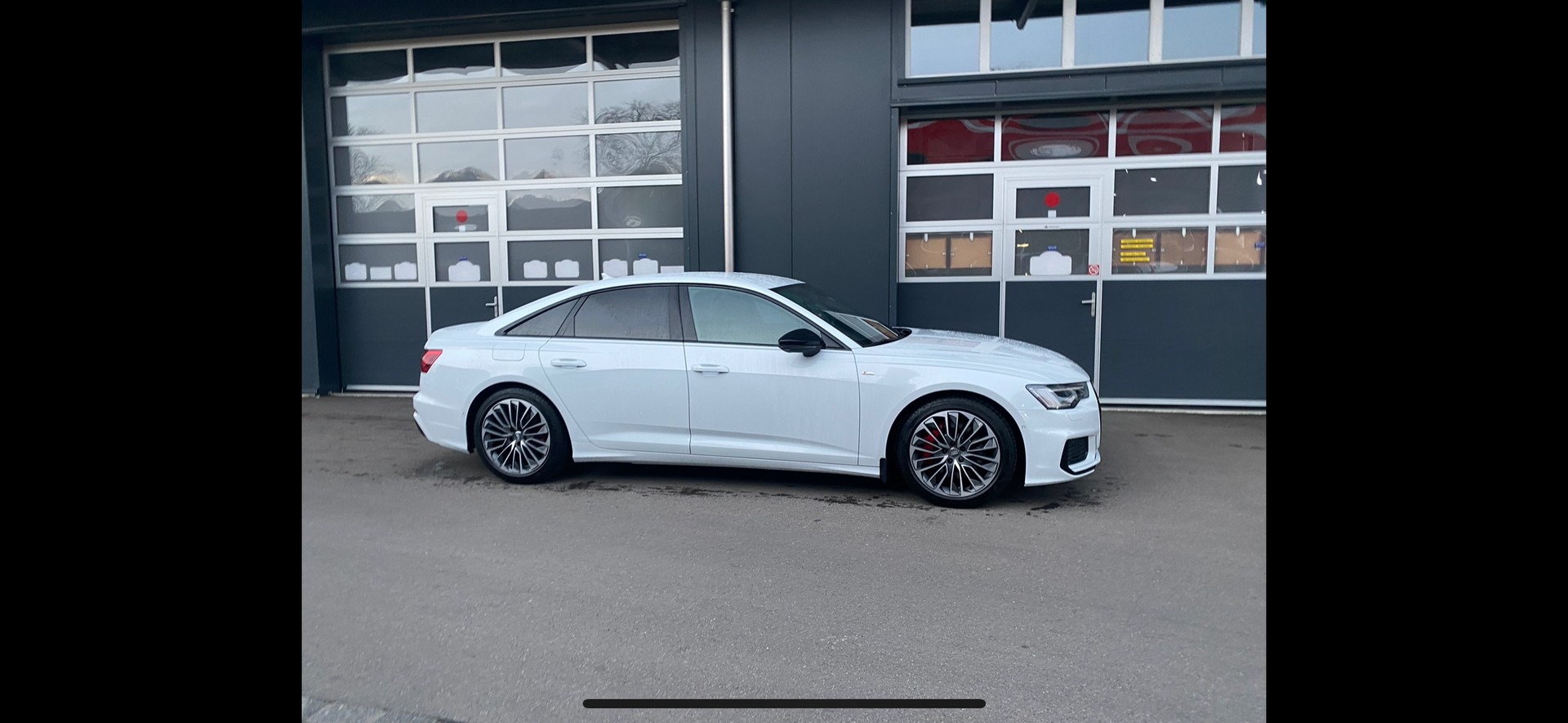AUDI A6 55 TFSIe Sport quattro S-tronic-image-3