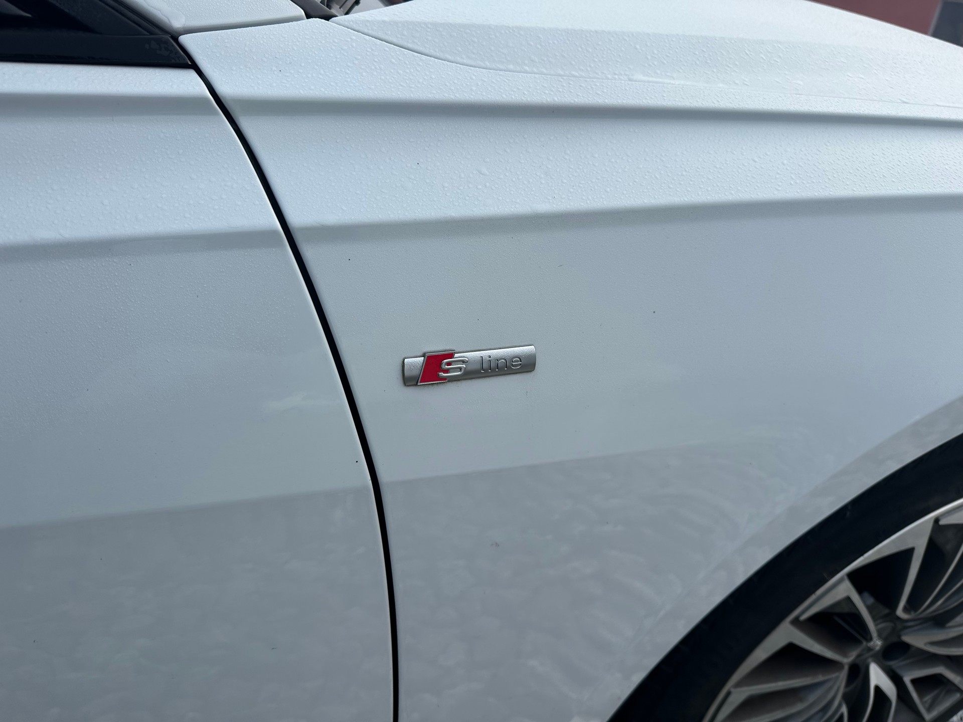 AUDI A6 55 TFSIe Sport quattro S-tronic-image-4