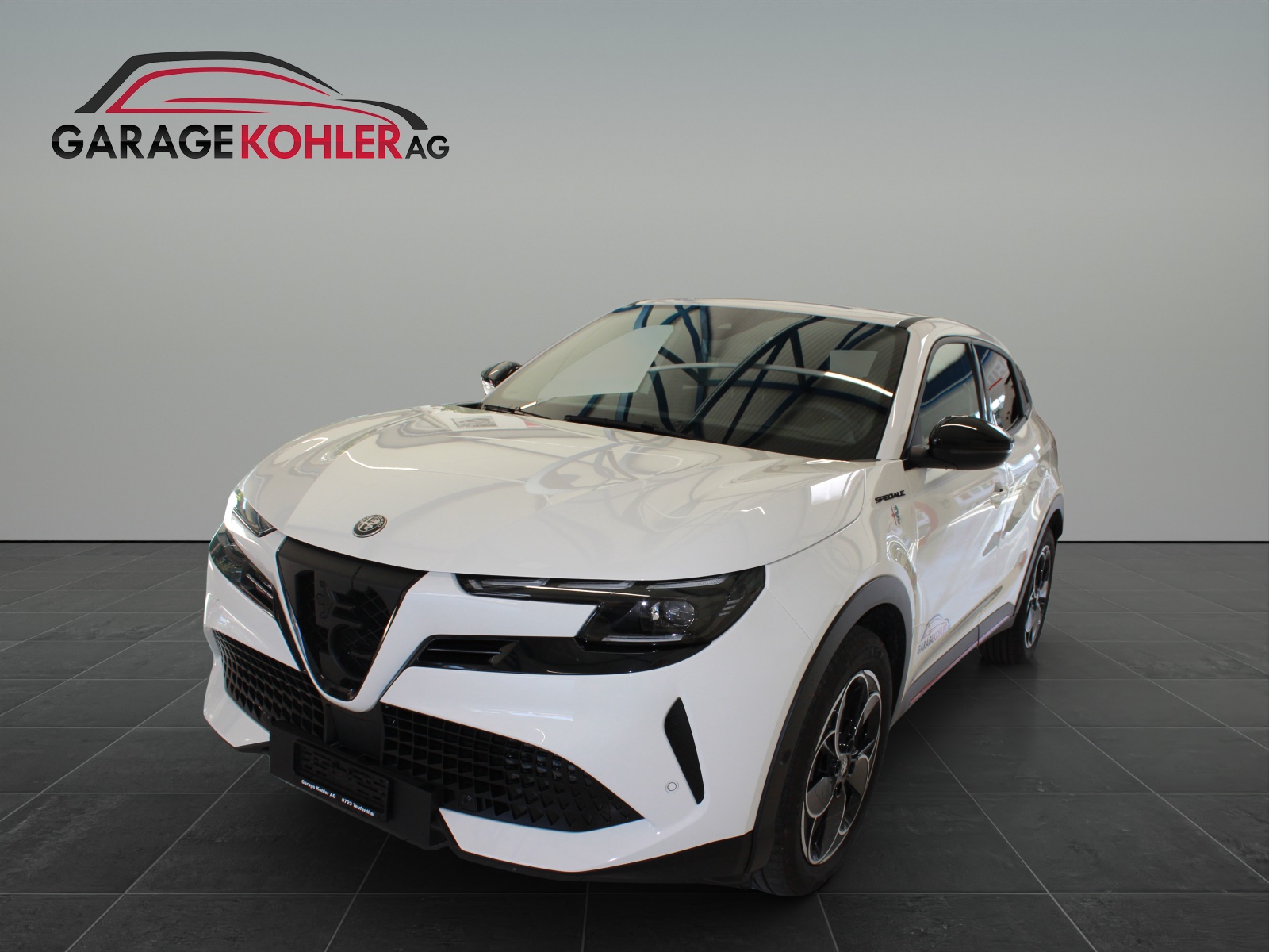 ALFA ROMEO Junior BEV 156 54kWh Speciale Pack Tech-image-1